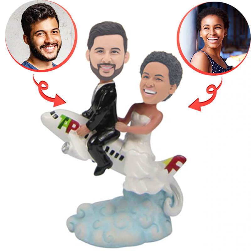 Custom Couple On A Plane Bobblehead - Personalized Airplane Travel Souvenir Gift for Couples, Anniversaries & Honeymoons