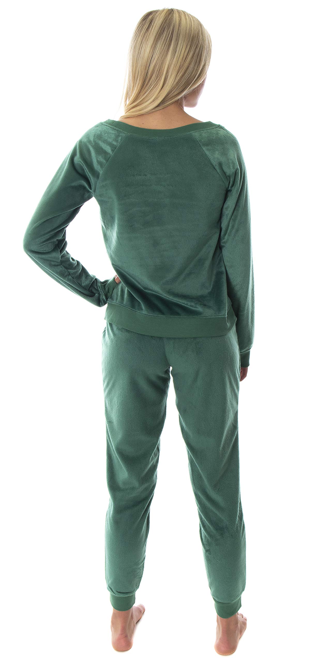 Harry Potter Hogwarts Castle House Crest Fleece Jogger Pajama Set for Kids - Gryffindor, Slytherin, Hufflepuff & Ravenclaw Styles | Cozy Sleepwear for Movie Nights & Themed Birthday Parties