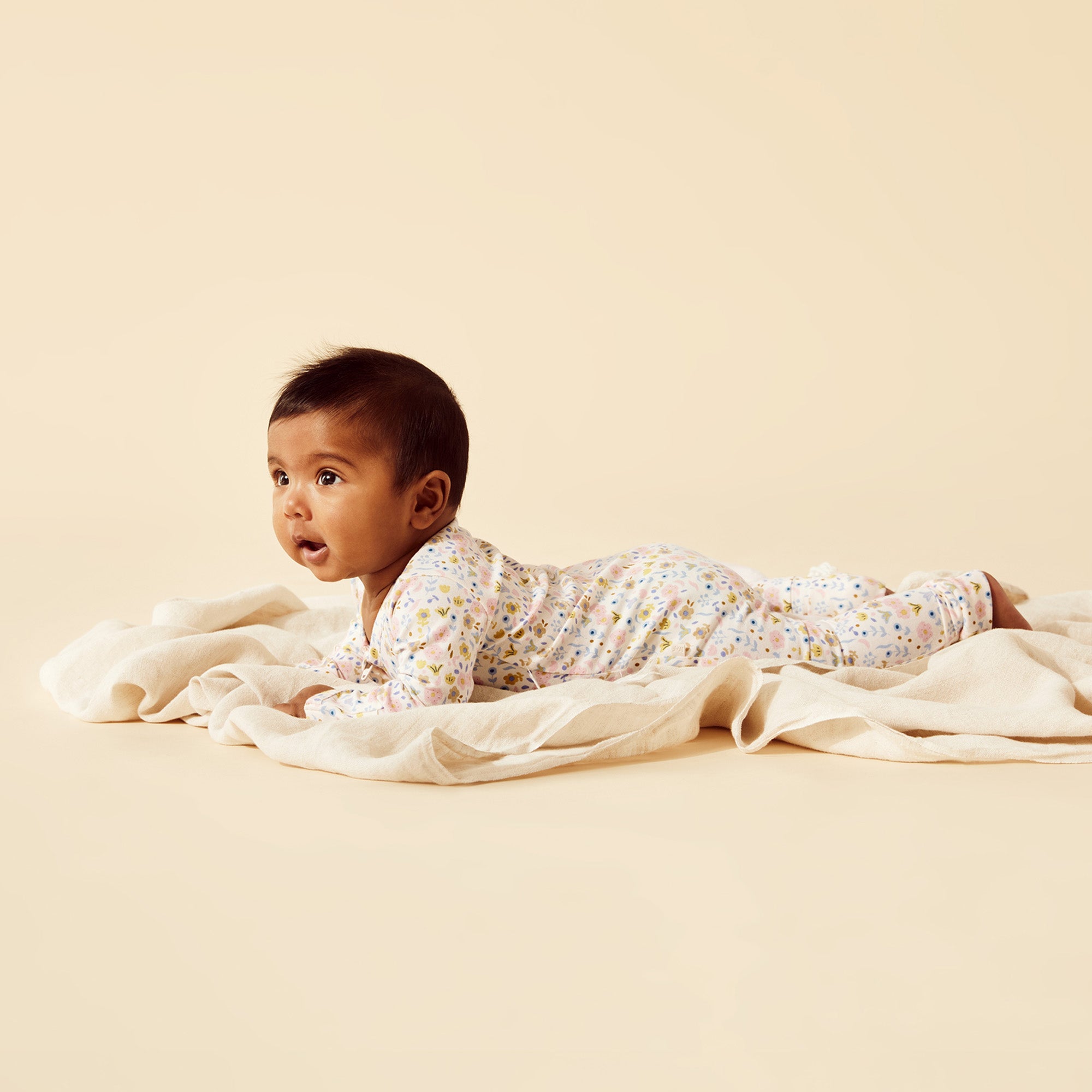 Organic Baby Zipsuit with Feet - Soft Floral Print One-Piece Pajamas for Newborns & Infants | Perfect for Sleepwear, Playtime & Photo Shoots