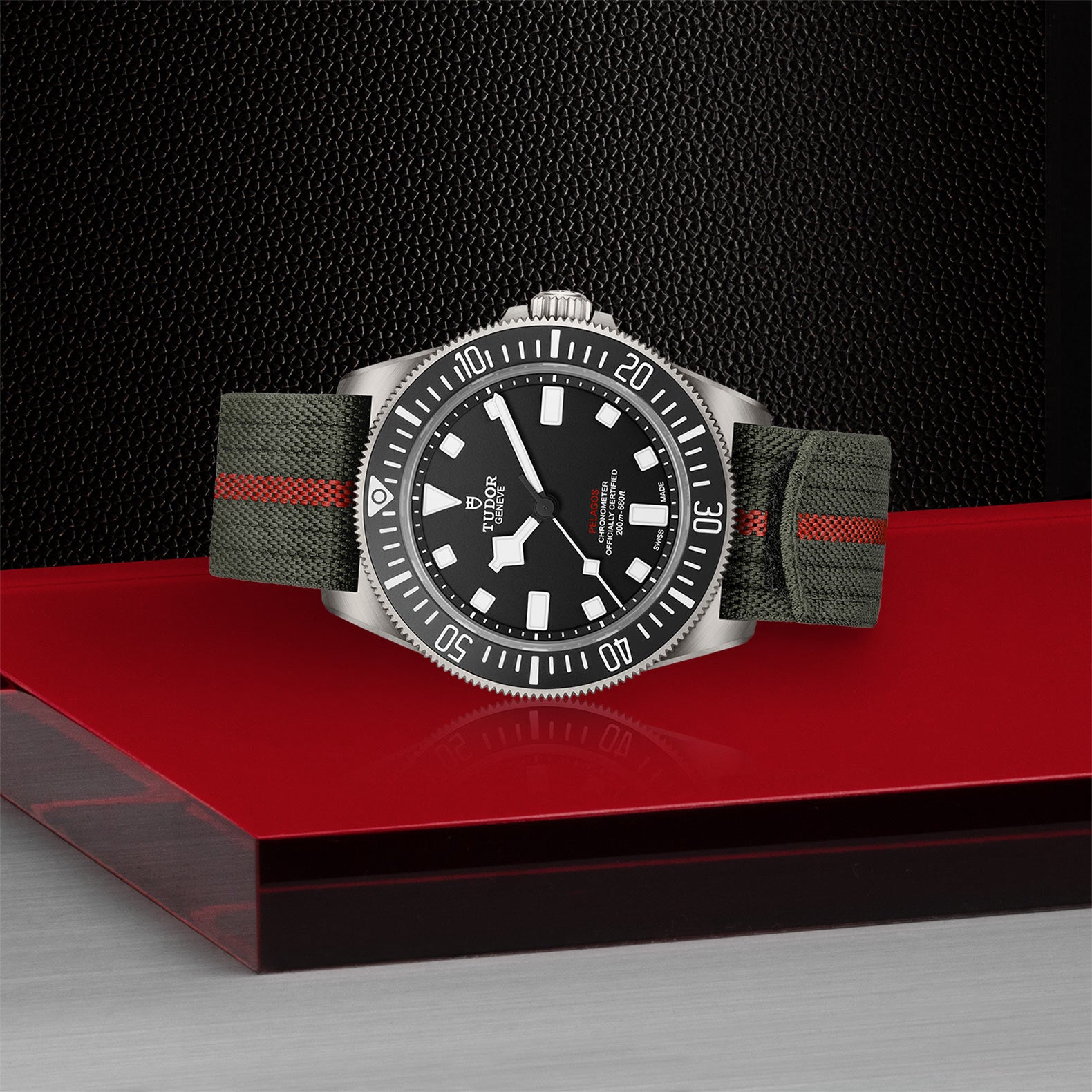 Pelagos FXD M25717N-0001 Diver's Watch - Professional Underwater Diving & Water Sports Timepiece