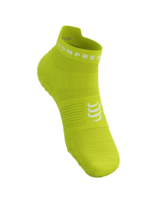 Compressport Unisex Pro Racing Socks v4.0 - Performance Running Socks for Men & Women - Low Cut, Breathable & Cushioned - Green Sheen/White - Ideal for Marathon, Trail Running & Workouts