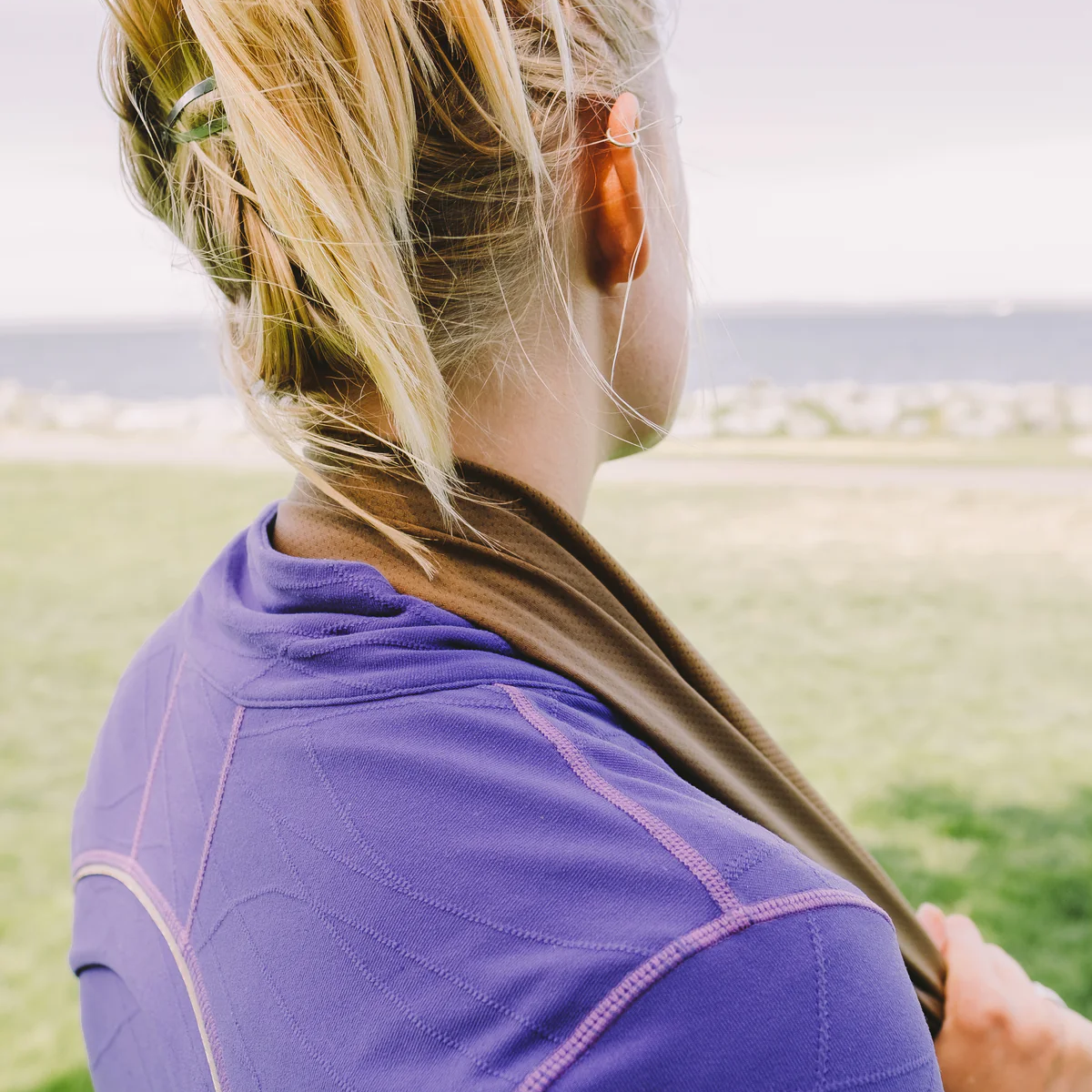 Best Cooling Towel for Hot Weather - Instant Cooling & Quick Dry - Perfect for Sports, Gym, Hiking & Outdoor Activities