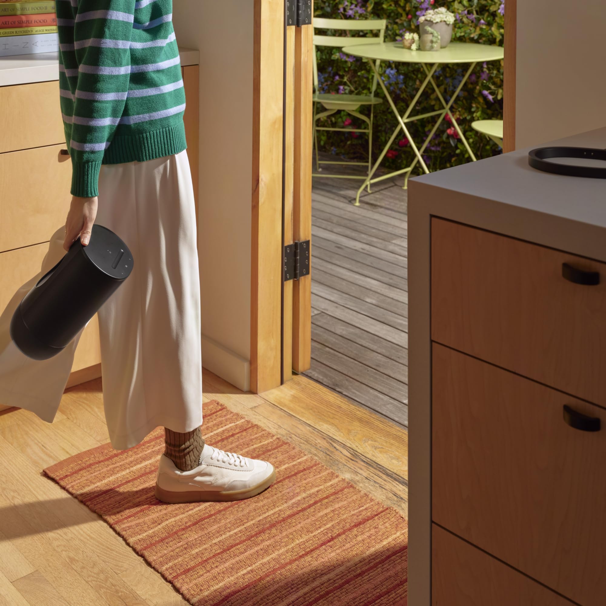 Sonos Move 2 Wireless Portable Bluetooth Speaker - Waterproof Outdoor Smart Speaker with Alexa Built-in, 24-Hour Battery Life for Home, Travel, Beach & Party Use