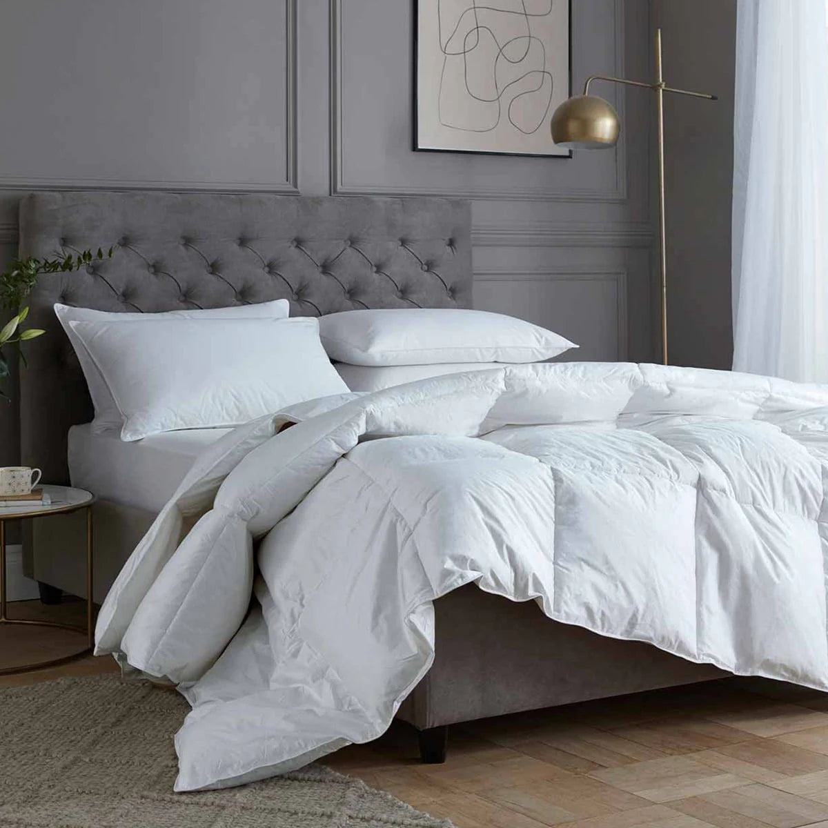 Premium Goose Feather & Down Duvet - All-Season Luxury Comforter for Bedroom, Hotel & Guest Room - Hypoallergenic & Breathable for Ultimate Comfort