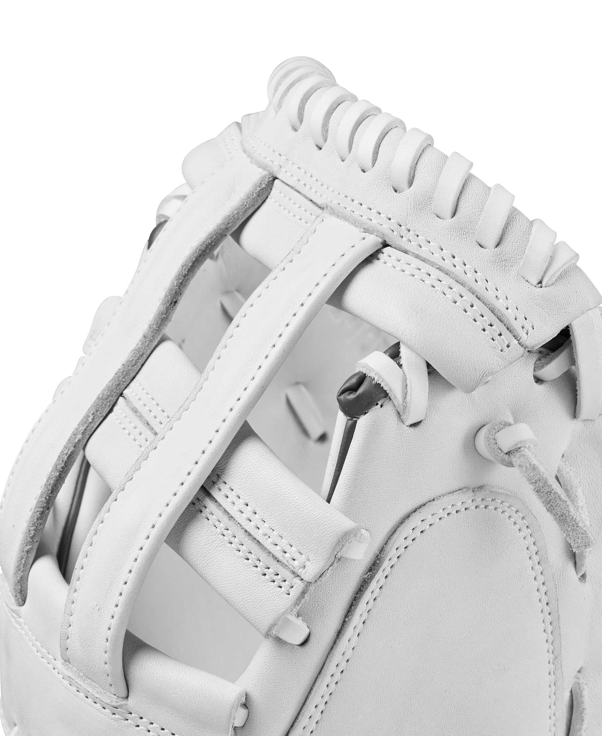 Wilson Fall 2024 A1000® CM33 33
