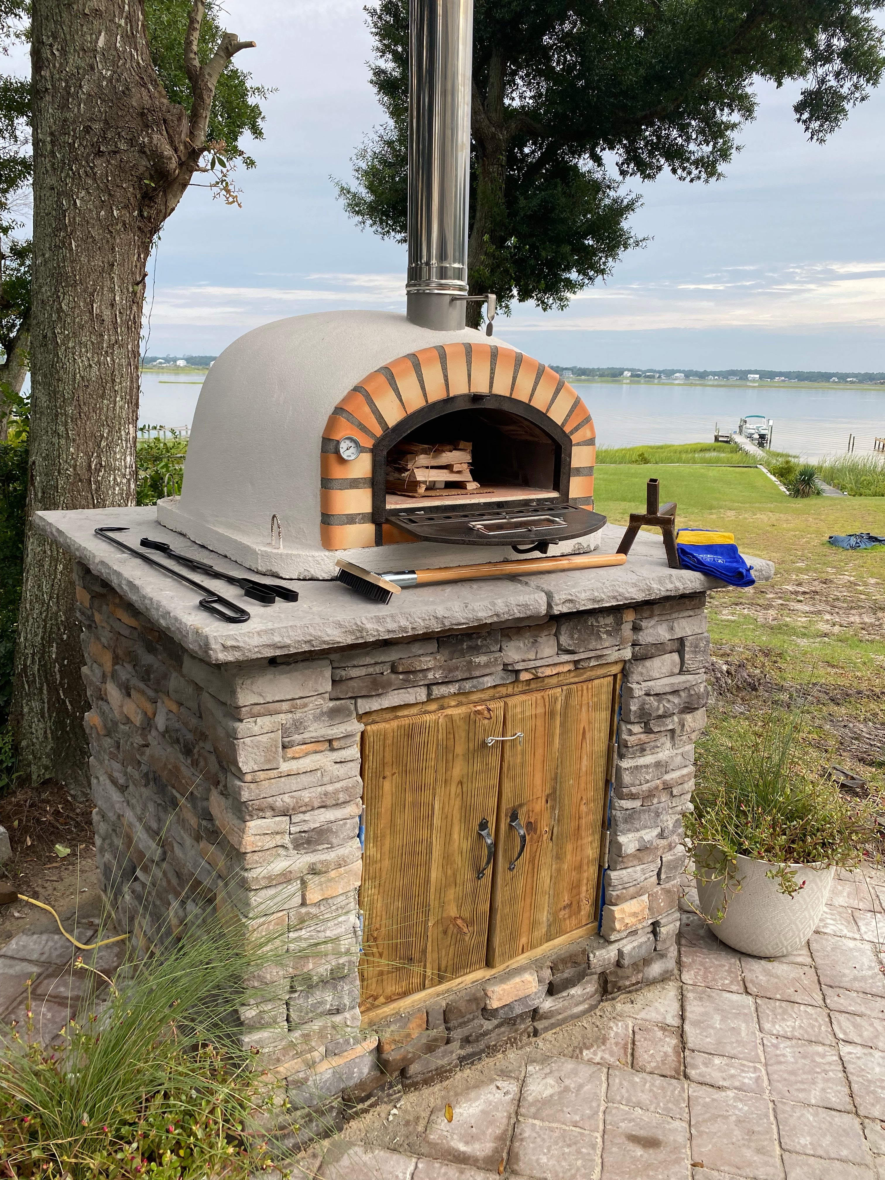 Premium PIZZAIOLI Wood Fired Pizza Oven - Outdoor & Backyard Pizza Maker - Perfect for Home, Restaurant & Catering Use