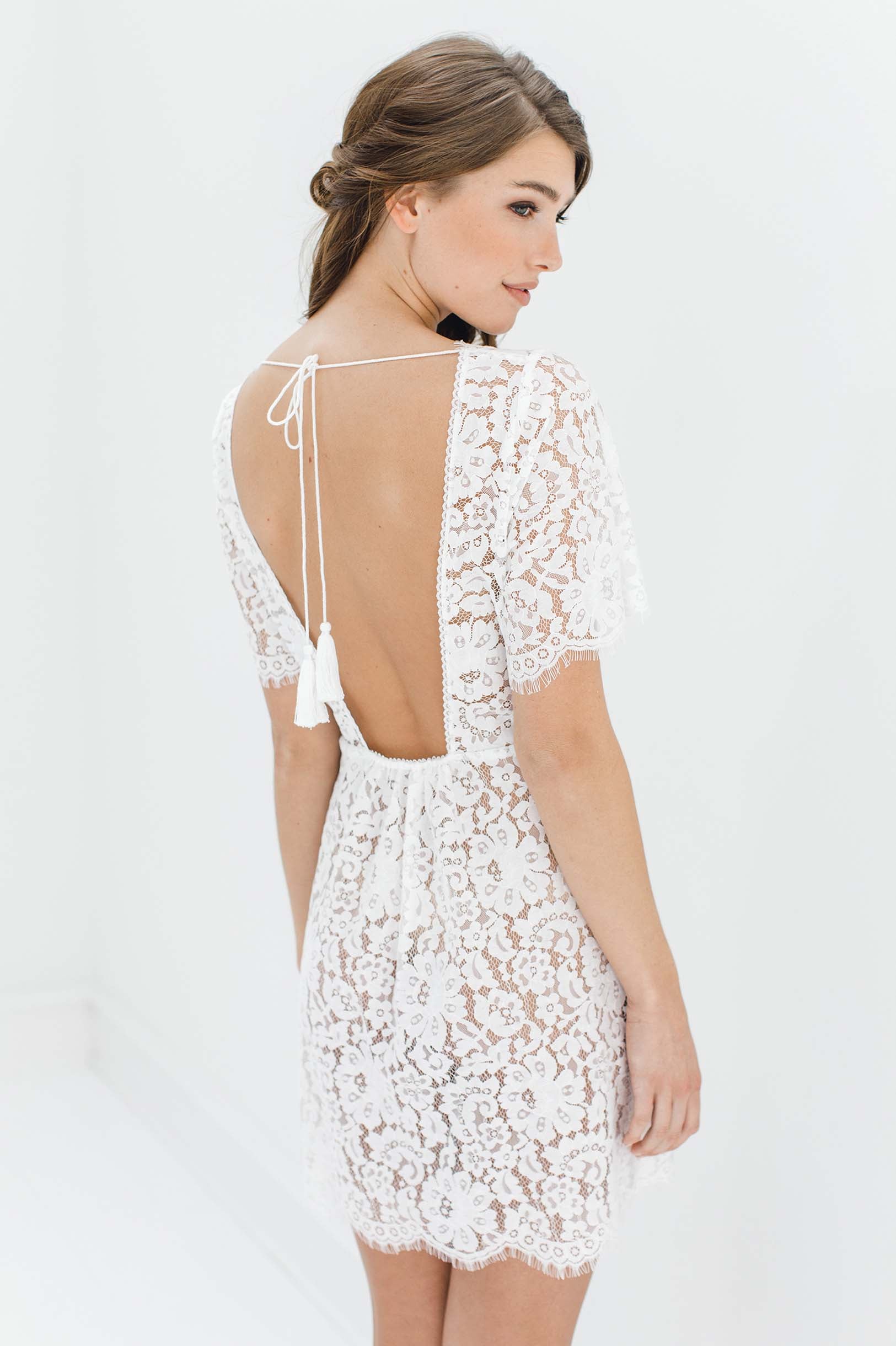 Elegant Off White Open Back Lace Robe with Tassels - Perfect for Bridal Lingerie, Boudoir Photoshoots & Spa Relaxation