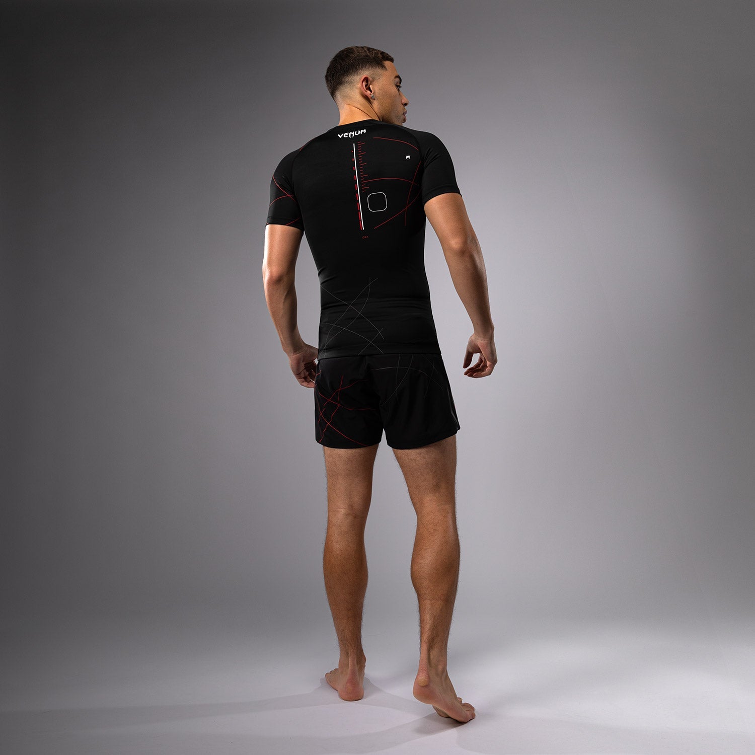 Venum Tactical XT Short Sleeve Rashguard - Black/Fire Red - MMA, BJJ & Training Shirt for Men - Perfect for Grappling, Martial Arts & Gym Workouts