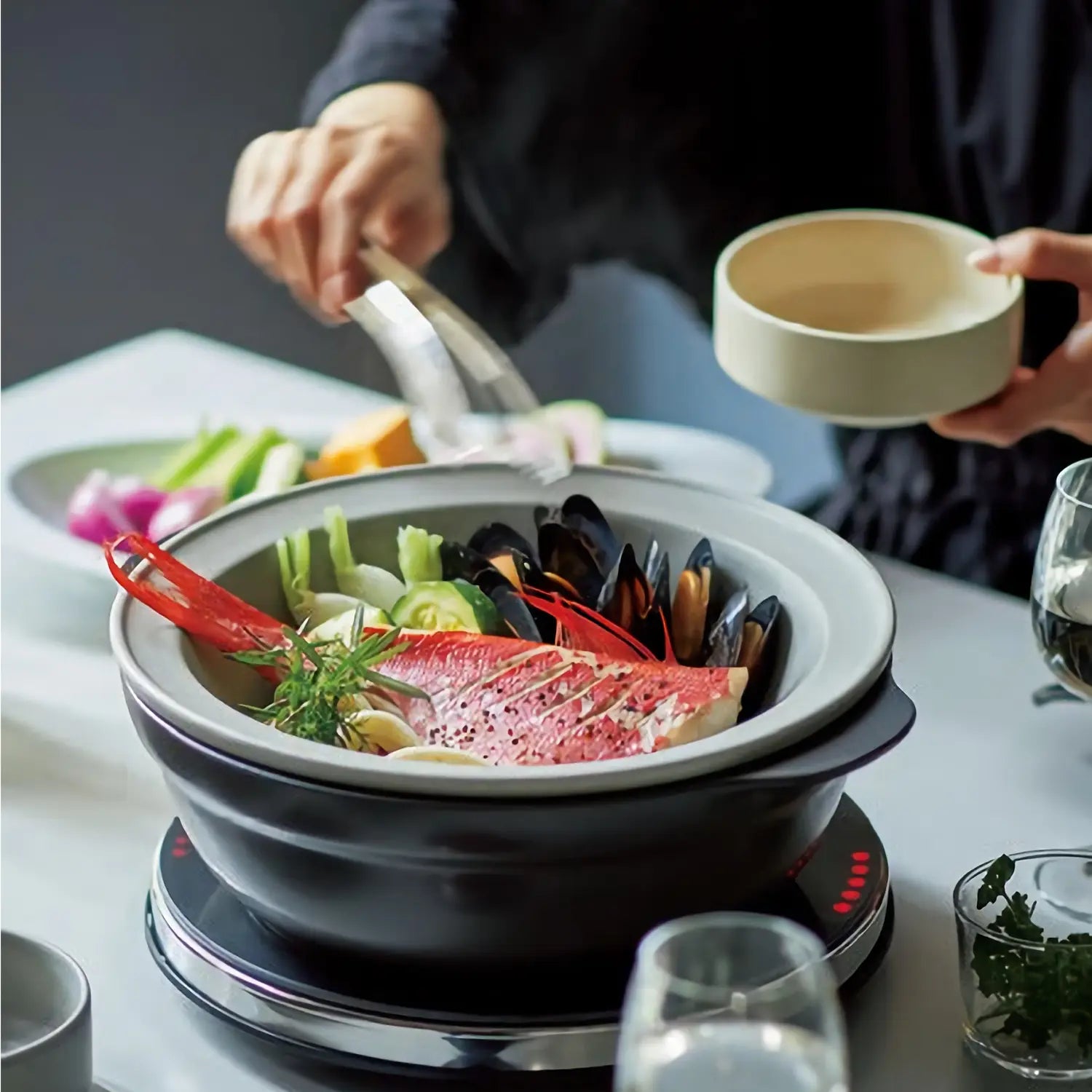 M.Style Karl Ceramic Induction Steamer Insert - Premium Cookware for Healthy Meals | Perfect for Induction Cooktops, Steaming Vegetables, Fish & Dumplings | Ideal for Home Kitchens & Professional Chefs