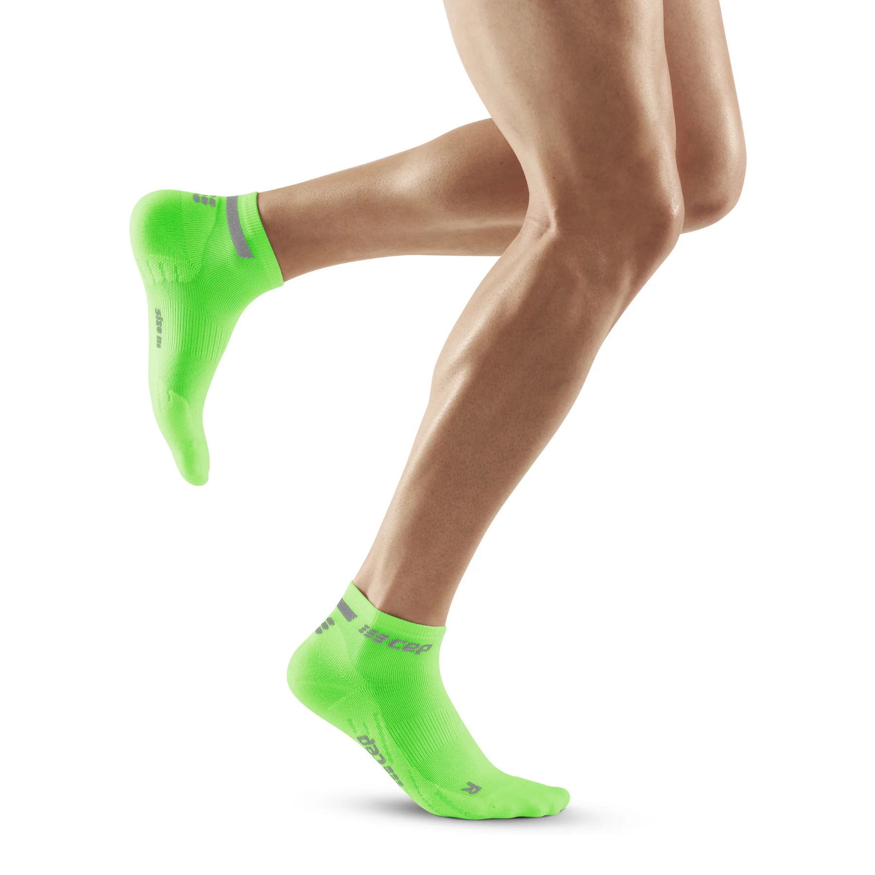CEP Men's The Run Socks Low Cut v4 - Performance Running Socks for Men, Breathable & Cushioned, Green - Perfect for Marathon, Jogging & Gym Workouts