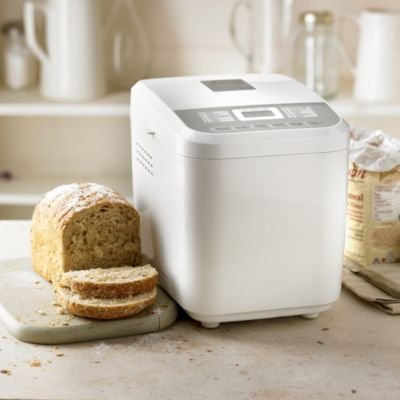 Lakeland Compact 1lb Daily Loaf Bread Maker Machine - White | Perfect for Small Kitchens, Homemade Fresh Bread, Breakfast & Family Meals