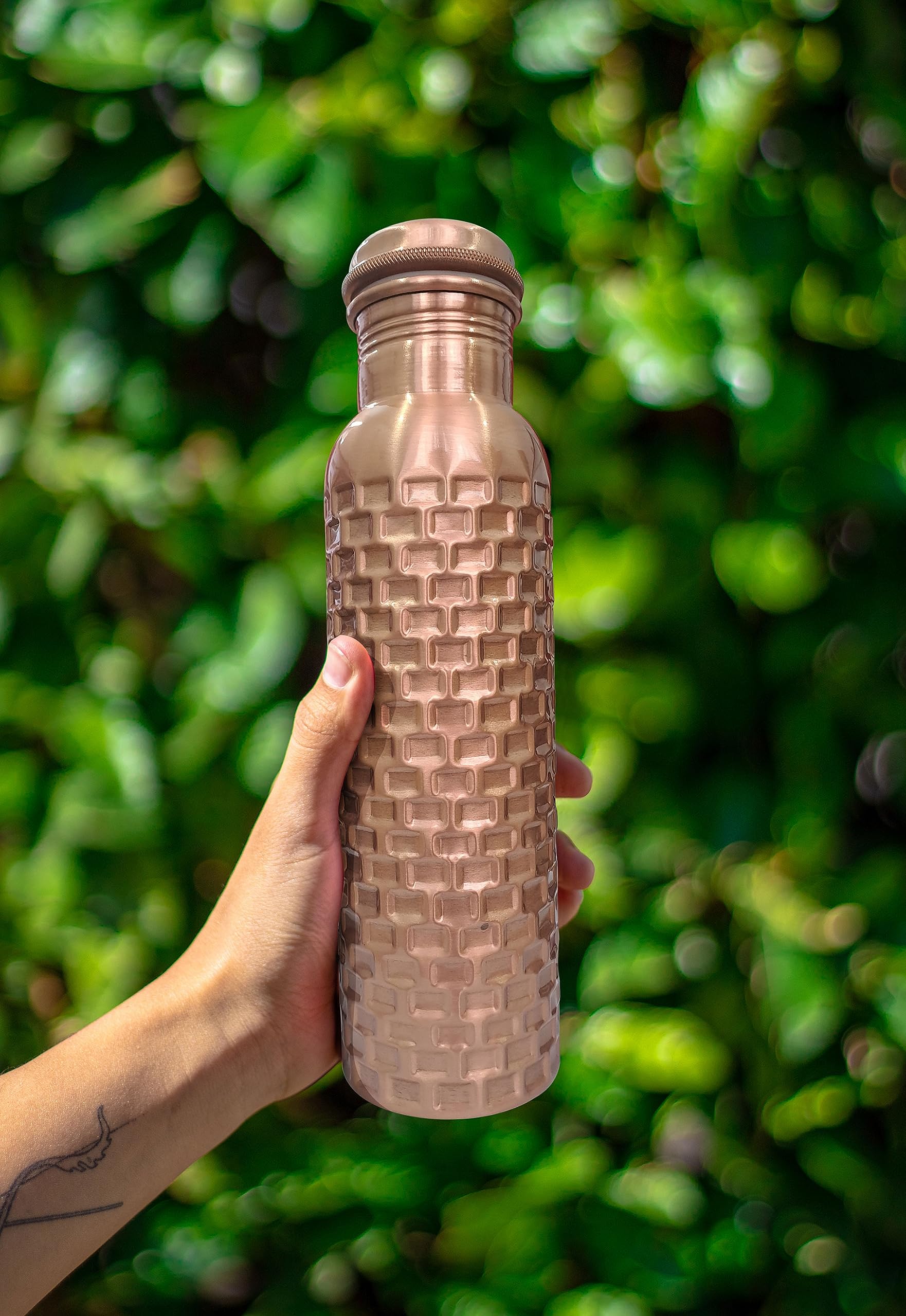 Handcrafted Pure Copper Water Bottle - 32 oz Ayurvedic Copper Vessel for Health Benefits | Reusable Eco-Friendly Water Container for Yoga, Meditation & Daily Hydration