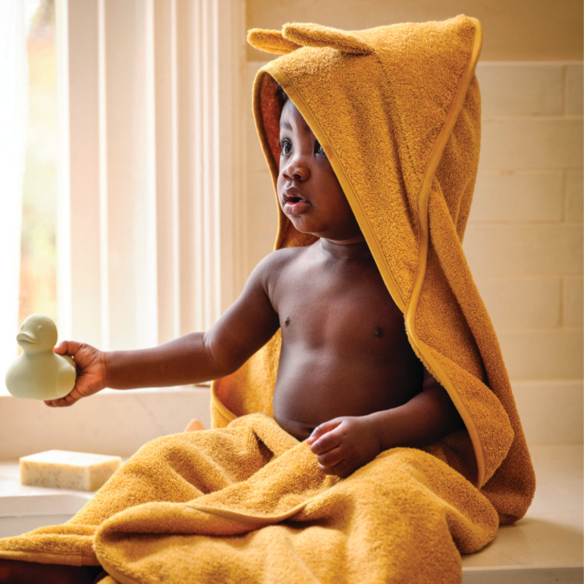 Buttercup Cotton Woodland Animal Hooded Towel for Kids - Soft Absorbent Baby Bath Towel with Adorable Fox, Bear & Deer Designs - Perfect for Bath Time, Swimming & Nursery Decor