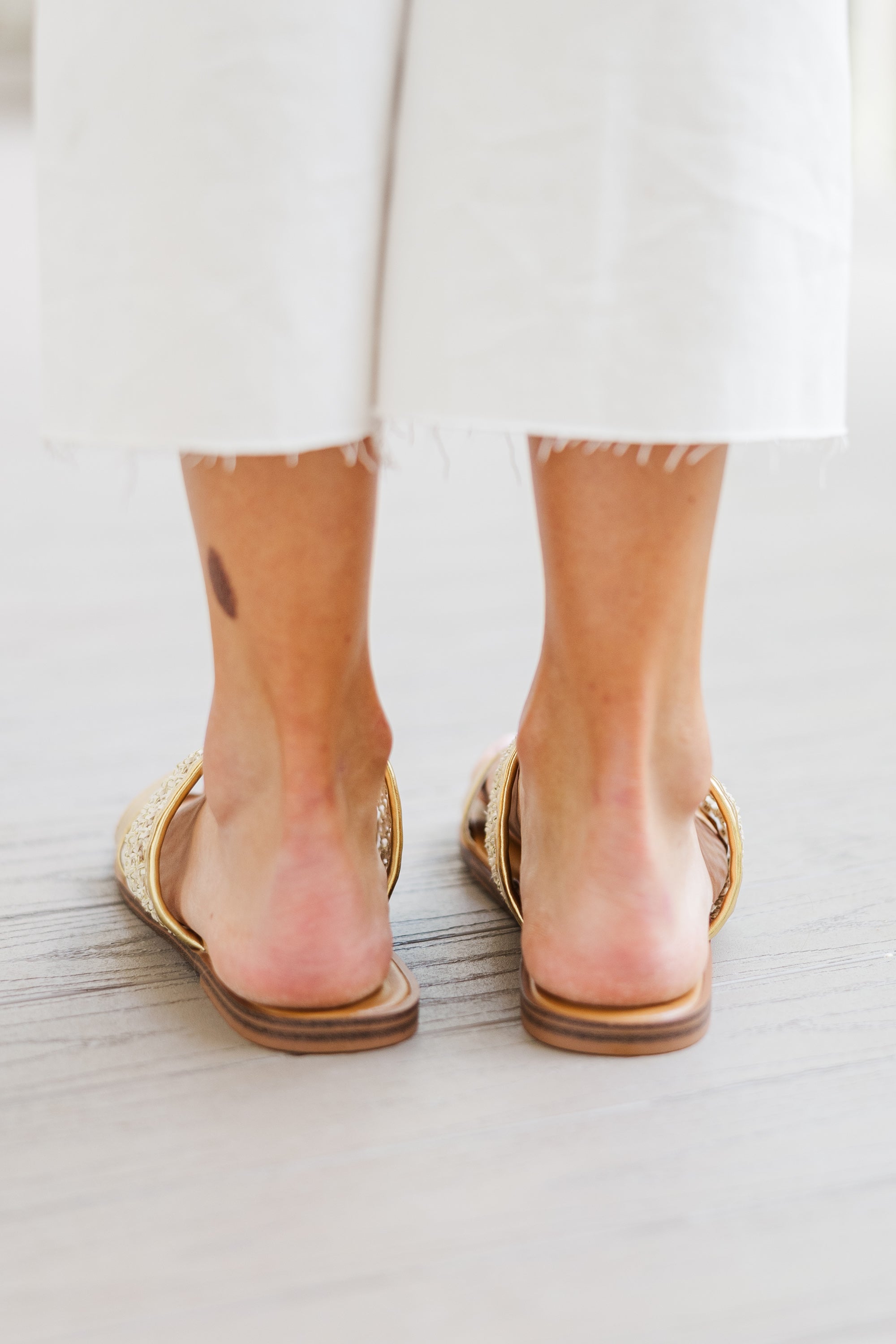 Stylish Gold Sandals for Women - Cabana Ready Comfortable Beach Sandals for Summer Vacations & Poolside Lounging
