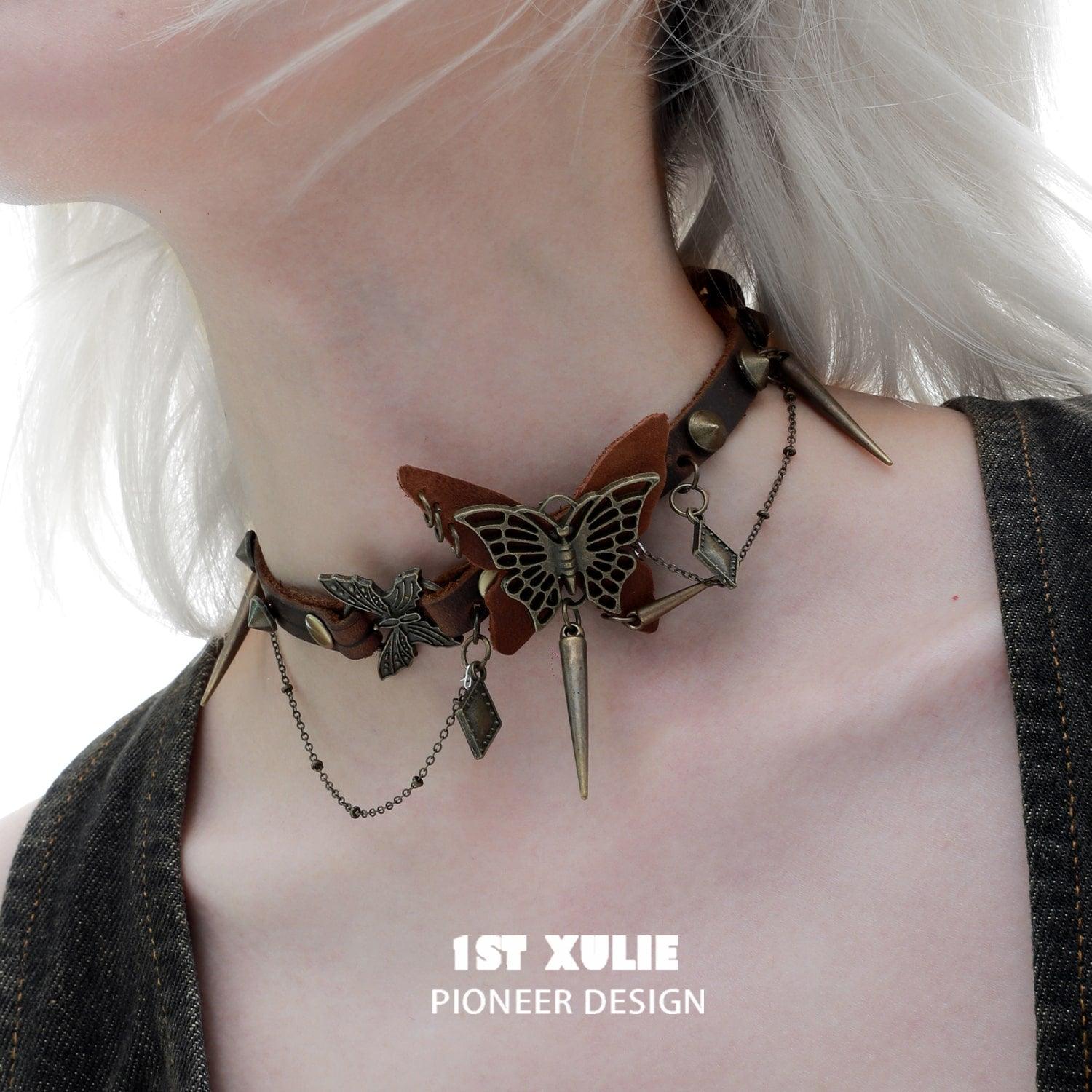 ButterflyWasteland Genuine Cowhide Butterfly Collar Choker Necklace for Women - Gothic Punk Fashion Accessory for Parties, Concerts & Photo Shoots