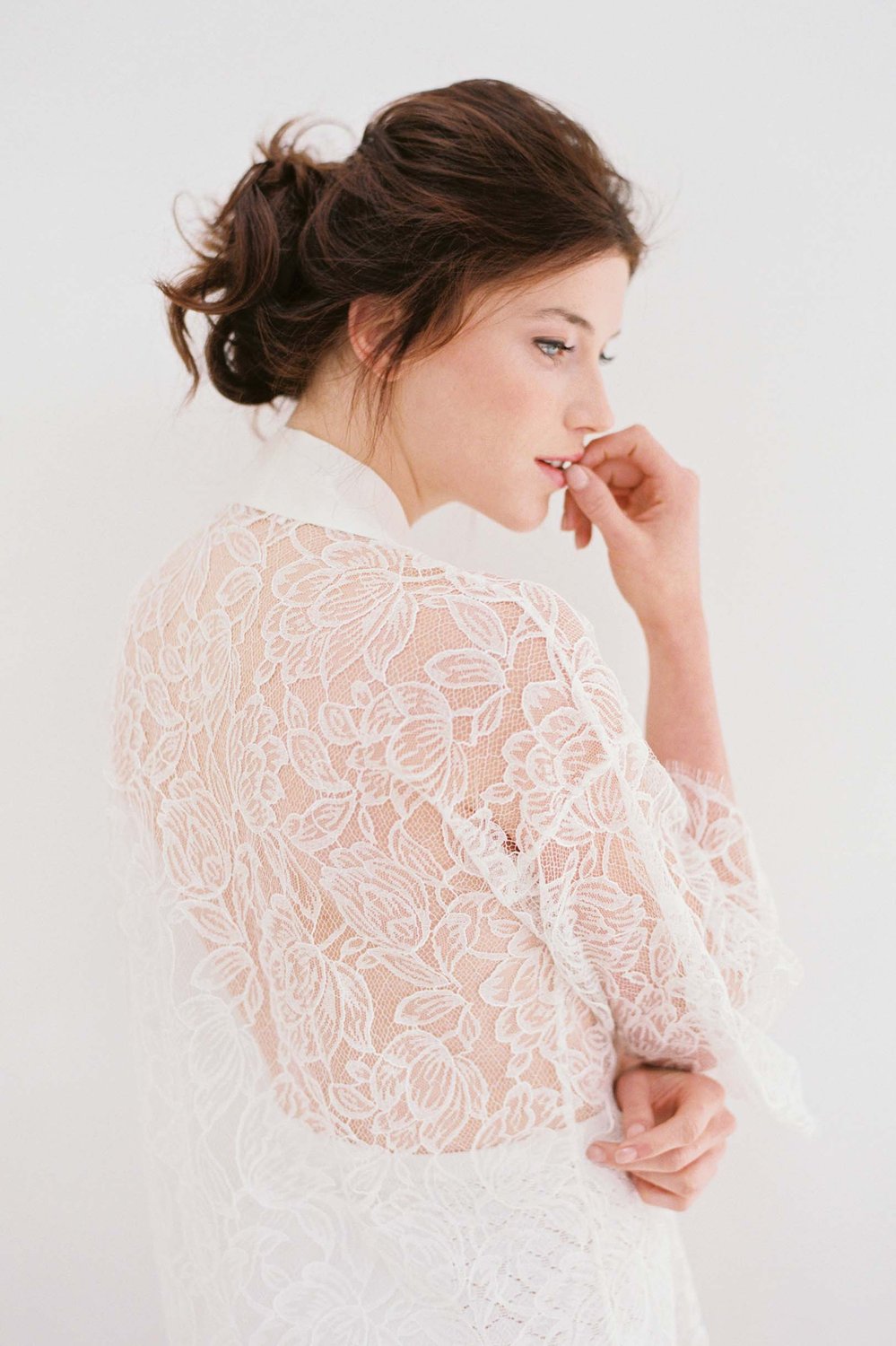 Ivory Tulip French Lace & Silk Kimono Robe - Elegant Loungewear for Women, Bridal Party, Spa & Special Occasions