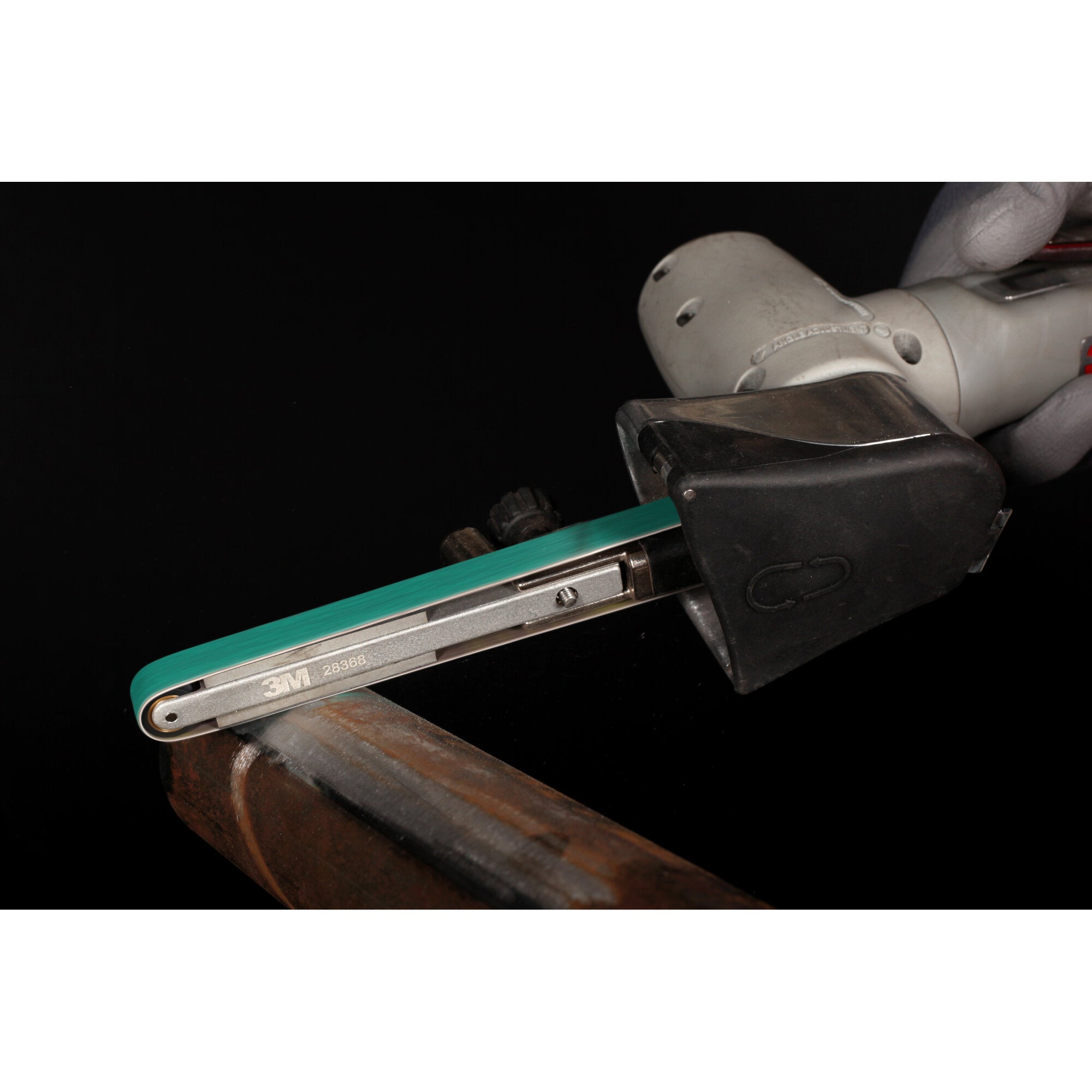 3M 577F Cloth Belt - 36 in x 75 in, 150 YF Weight, Film Lok, Single Flex - Ideal for Sanding, Polishing & Surface Preparation in Woodworking & Metalworking