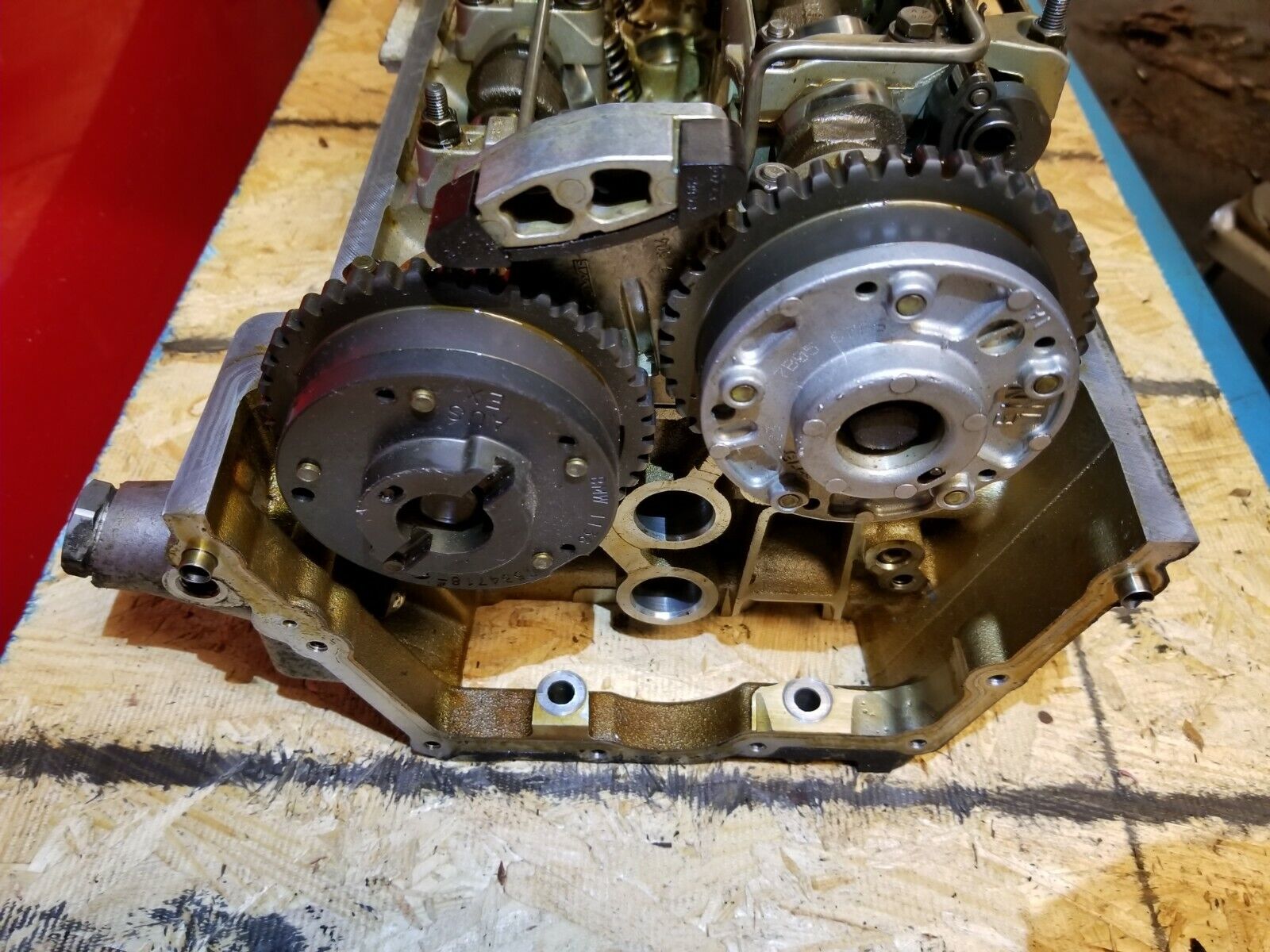 2006-2010 BMW 650i 4.8L N62T Engine Cylinder Head Passenger Side (Right) OEM Replacement - Perfect for Engine Repair & Performance Upgrades