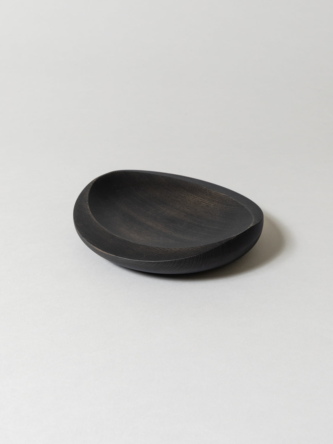 AEKA Thick Rim Dinner Plate - 10.5 Inch Black Ceramic Plate for Dining, Restaurants & Home Decor | Elegant Tableware for Everyday Meals & Special Occasions