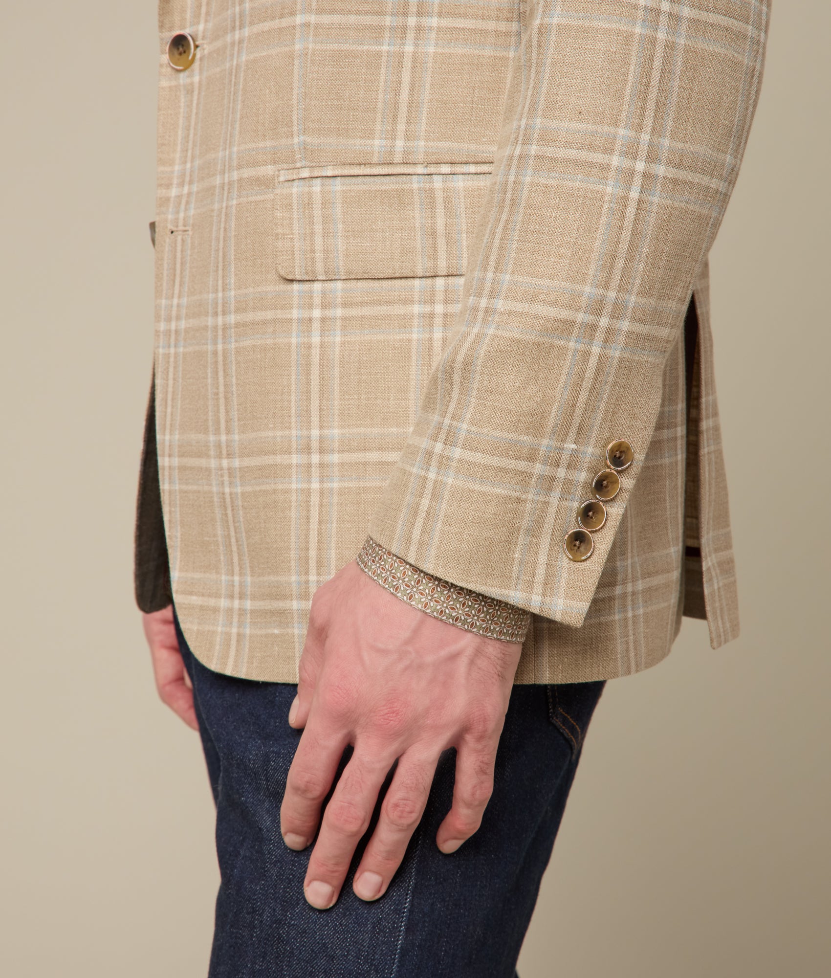 Lucchese Men's Beige & Light Blue Plaid Sport Coat - Classic Casual Blazer for Business, Office & Outdoor Events