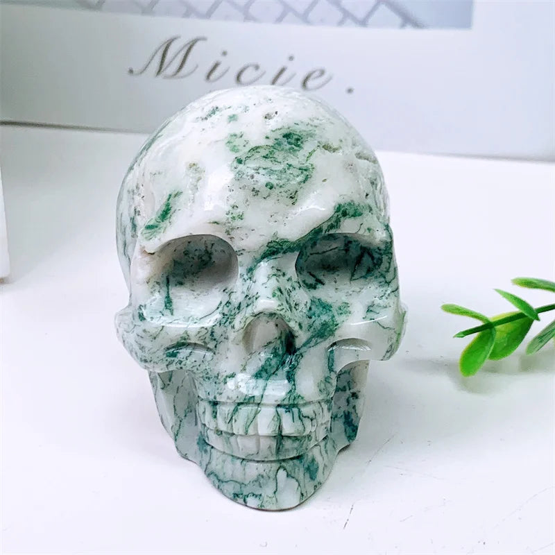 Natural Moss Agate Skull Carving - Mini Crystal Stone Figurine (425g) for Home Decor, Witchcraft Altar, Halloween Decoration & Spiritual Gift - Handcrafted Healing Stone for Meditation, Yoga & Energy Work