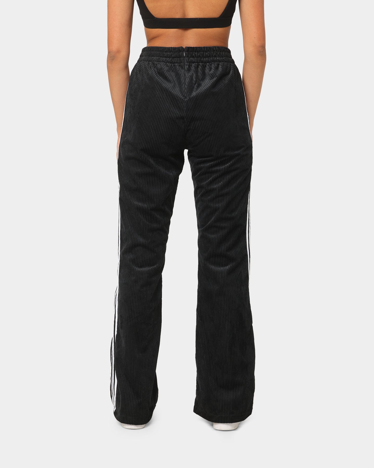 Adidas Women's Adicolour Classics Chunky Velour Pants - Black | Comfortable High Waisted Lounge Pants for Casual Wear, Yoga & Home Relaxation