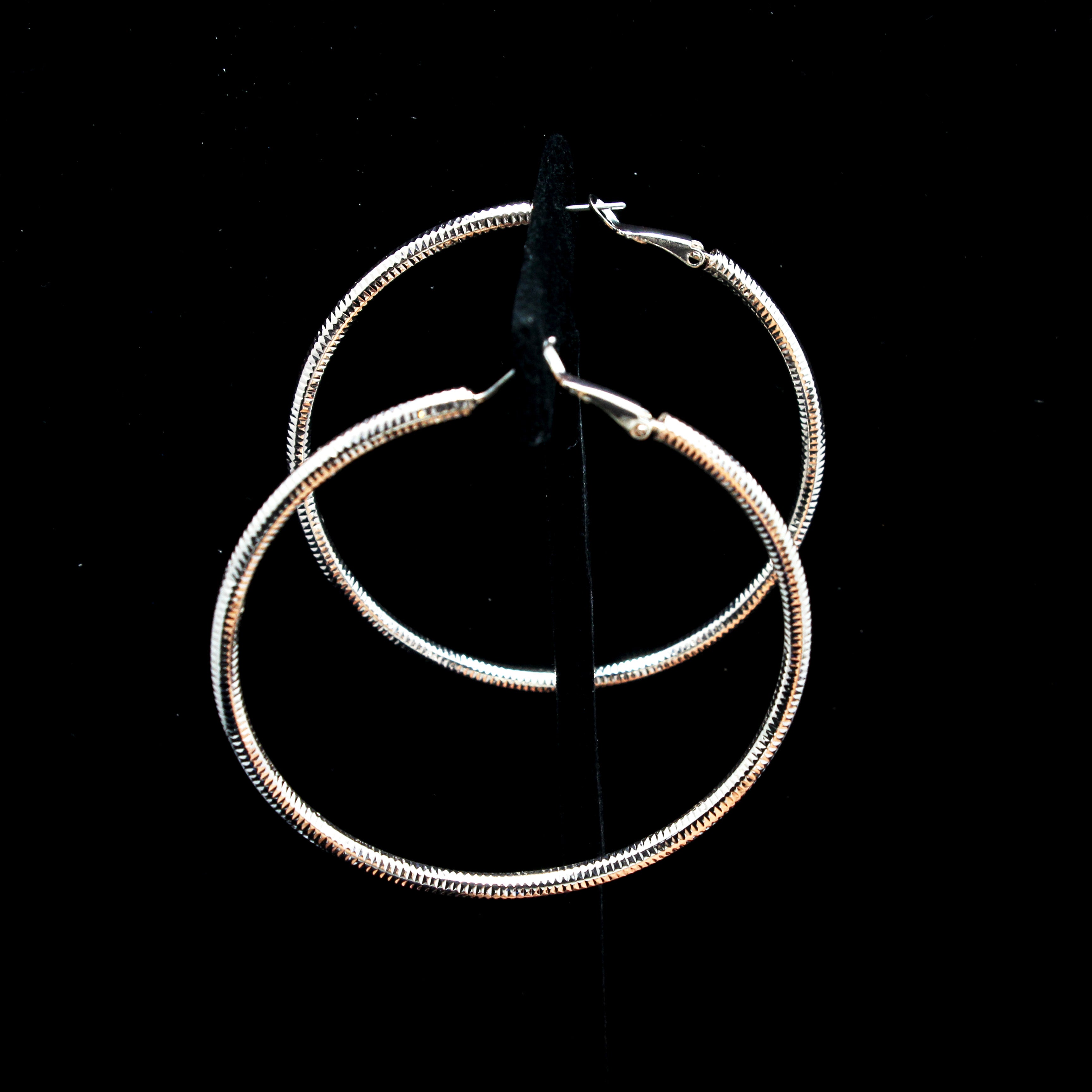 Stylish Large Hoop Earrings for Women - 18K Gold Plated Fashion Statement Jewelry - Perfect for Parties, Weddings & Everyday Wear
