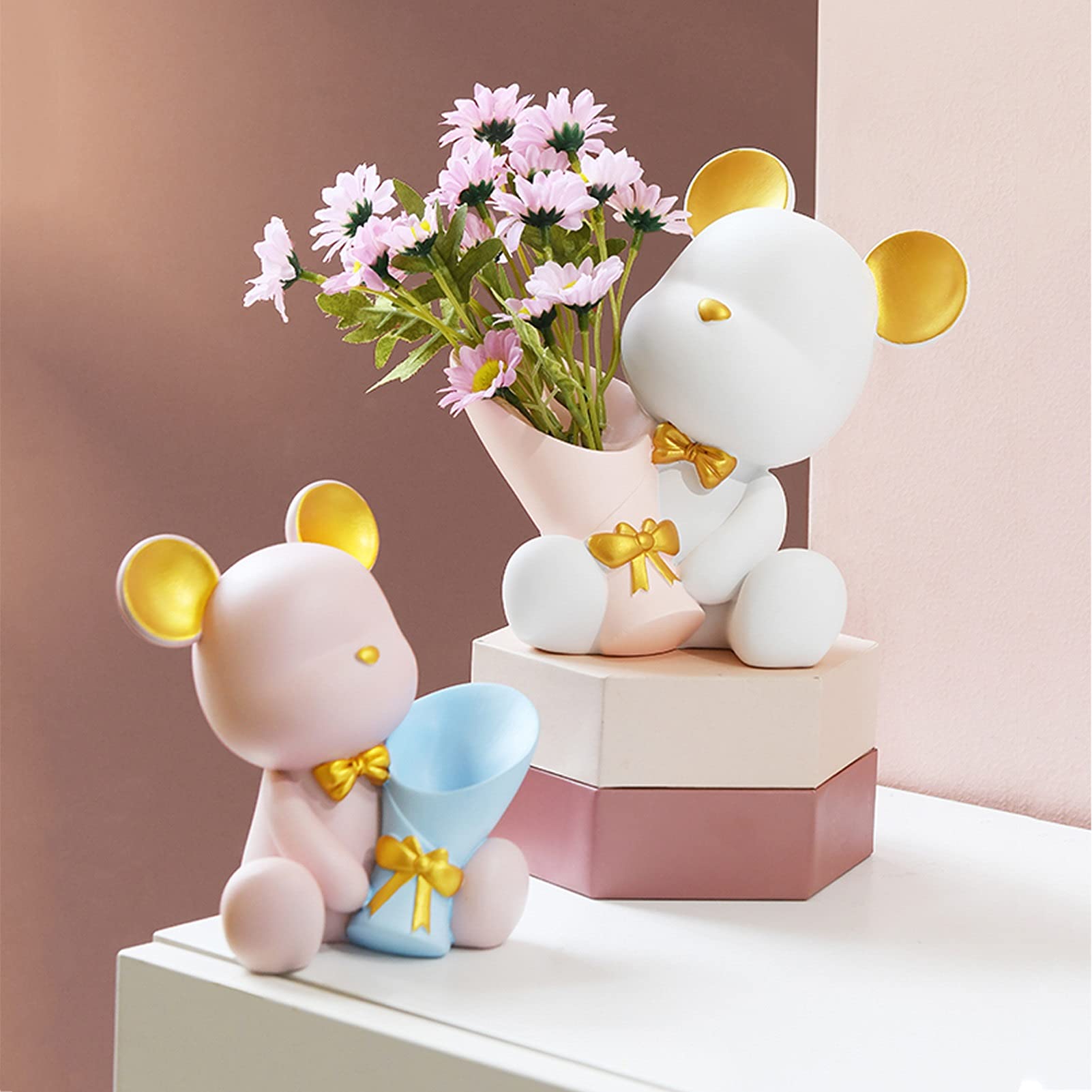 Creative Little Bear Resin Sculpture - Home Decor Statue for Living Room, Desk & Office - Unique Pen Holder & Bouquet Storage - Perfect for Tabletop, Bookshelf & Bar Decor