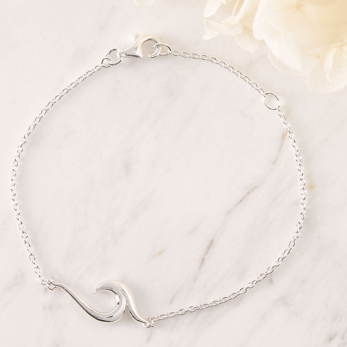 Ocean Wave Bracelet - Handmade Boho Beach Jewelry for Women - Perfect for Summer Vacations, Beach Parties & Boho Fashion Accessories