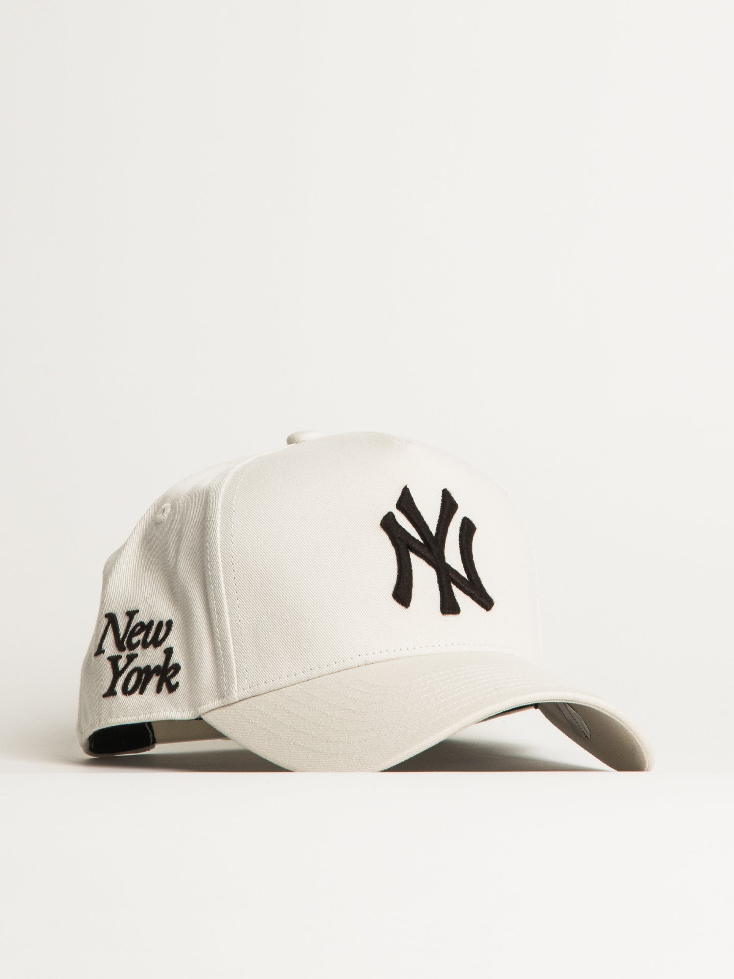 New York Yankees 47 Brand Clean Up Adjustable Hat - Official MLB Licensed Cap for Baseball Fans, Streetwear & Casual Outfits