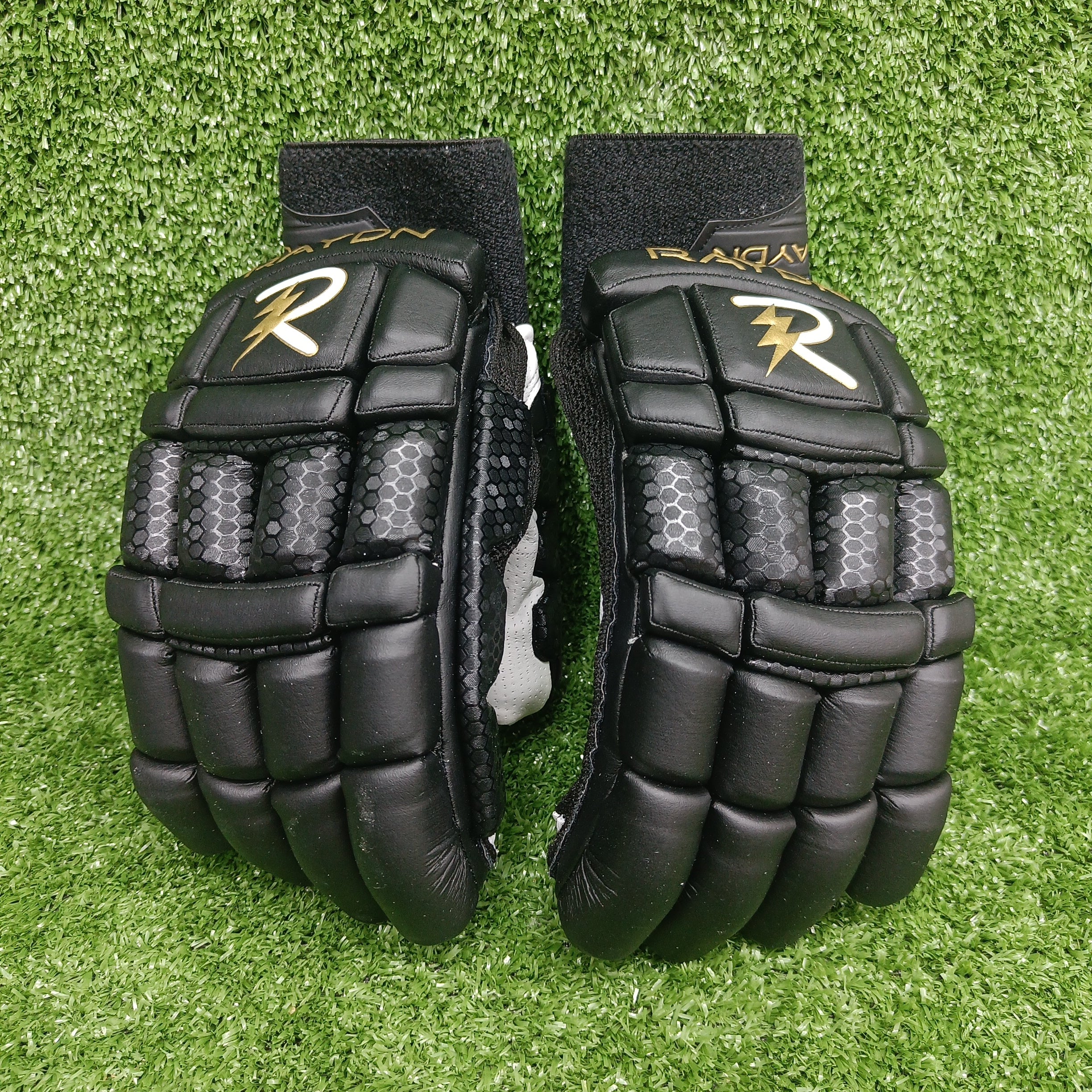 Raydn Players Edition Youth Cricket Batting Gloves with Pittard - White, Navy Blue, Black - Perfect for Junior Cricket Matches & Training Sessions