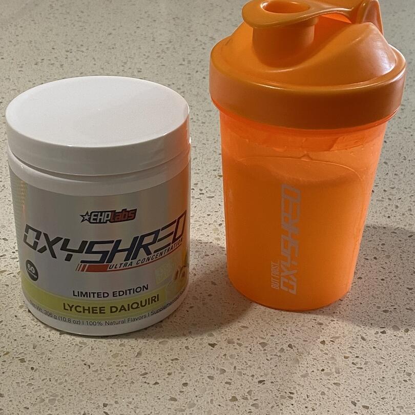 EHP OxyShred 550ml Shaker Bottle for Protein & Pre-Workout - Leak-Proof, BPA-Free, Perfect for Gym, Travel & Fitness Enthusiasts