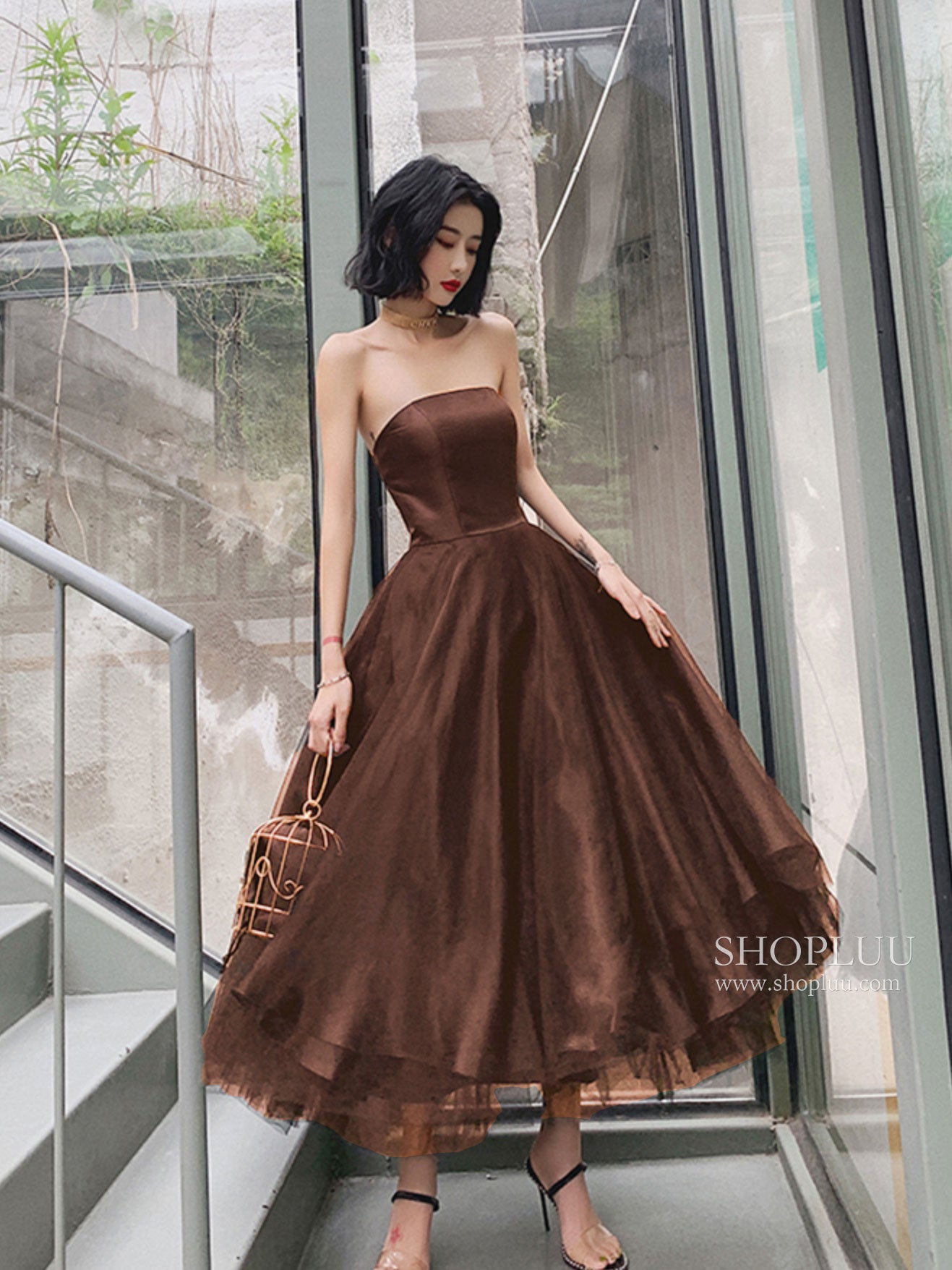Elegant Blue Tulle Tea Length Prom Dress for Women - Flowy Homecoming Dress with Layered Skirt - Perfect for Prom Night, Homecoming Dance & Formal Events