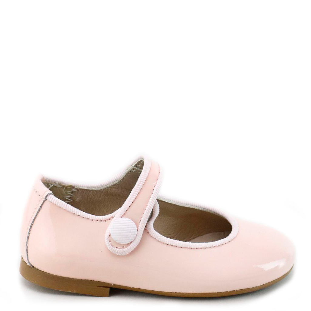 Ballerina Pink Patent Mary Jane Shoes for Girls - Elegant & Comfortable Kids Dress Shoes for Parties, Weddings, and Special Occasions