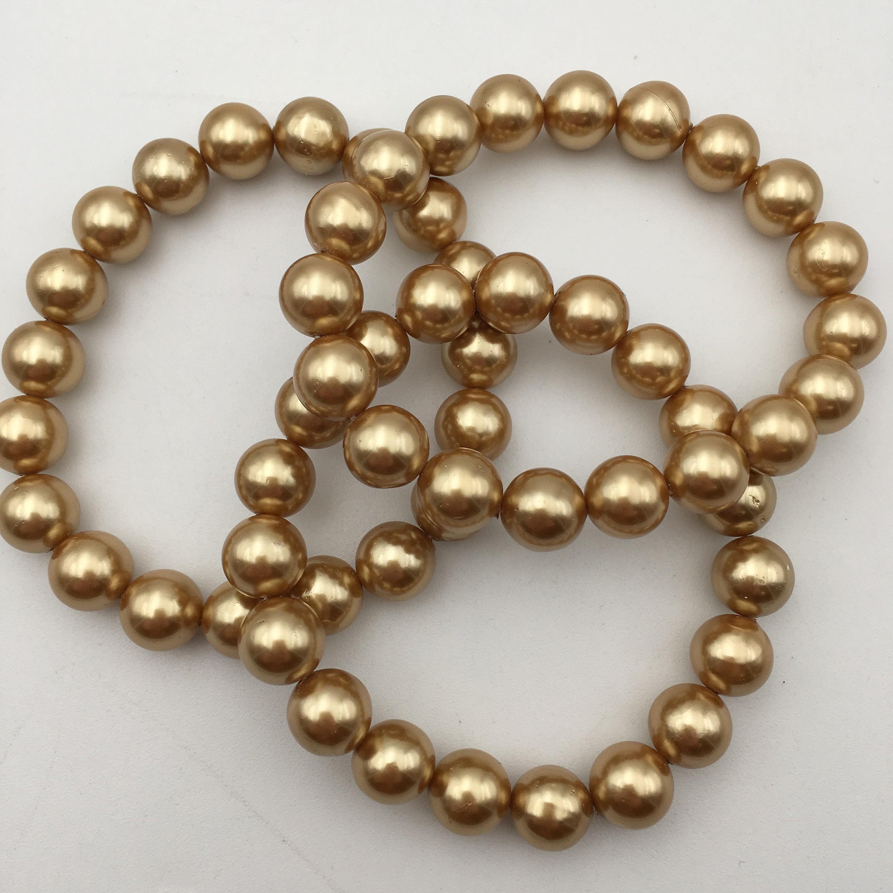 Elegant Gold Shell Pearl Bracelet - Smooth Round Beads 8mm, 10mm, 7.5 Inch Length - Perfect for Weddings, Parties & Special Occasions