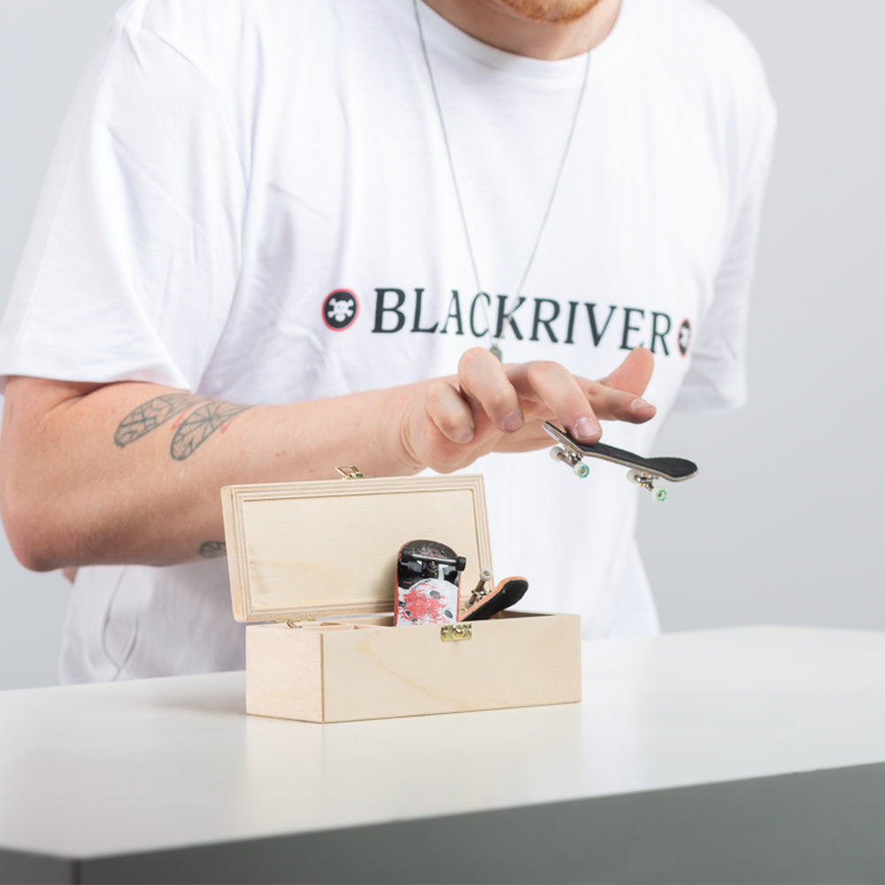 Blackriver Fingerboard Storage Box - Durable Skateboard Fingerboard Organizer for Tech Decks & Mini Skateboards - Perfect for Home, Office & Travel Use