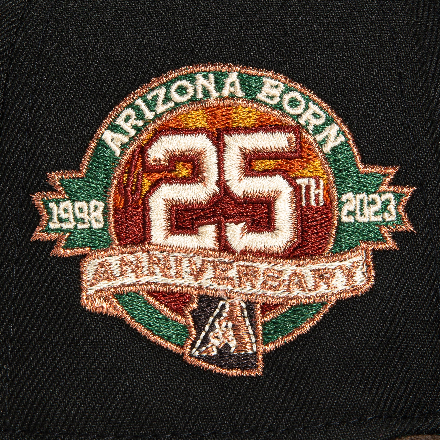 New Era 59Fifty Arizona Diamondbacks 25th Anniversary Patch Script Baseball Cap - Black & Brown - Official MLB Licensed Hat for Fans & Collectors - Perfect for Games, Tailgating & Everyday Wear