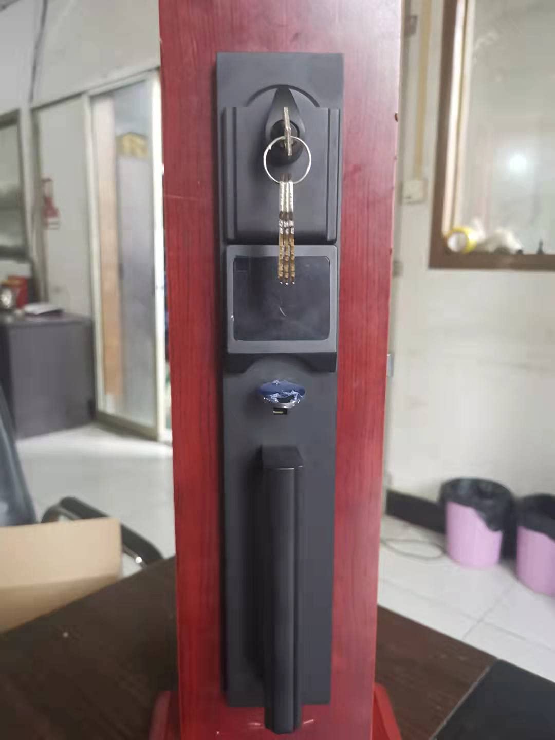 Smart Keyless Electronic Deadbolt Handleset - Secure & Convenient Keyless Entry for Front Doors - Perfect for Home, Office & Vacation Rentals