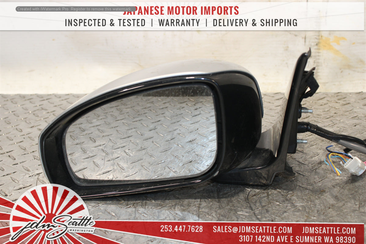 JDM Nissan Skyline V36 350GT Infiniti G37 2007-2014 Side Mirrors with Camera - Replacement Auto Parts for Enhanced Safety & Parking Assistance