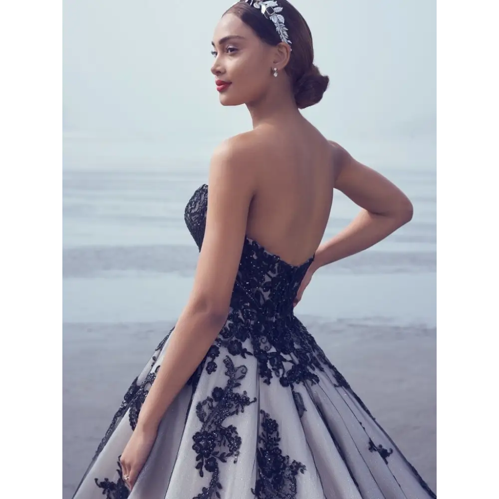 Norvinia by Sottero and Midgley | Elegant Wedding Dress for Brides | Perfect for Church Ceremonies, Beach Weddings & Formal Receptions