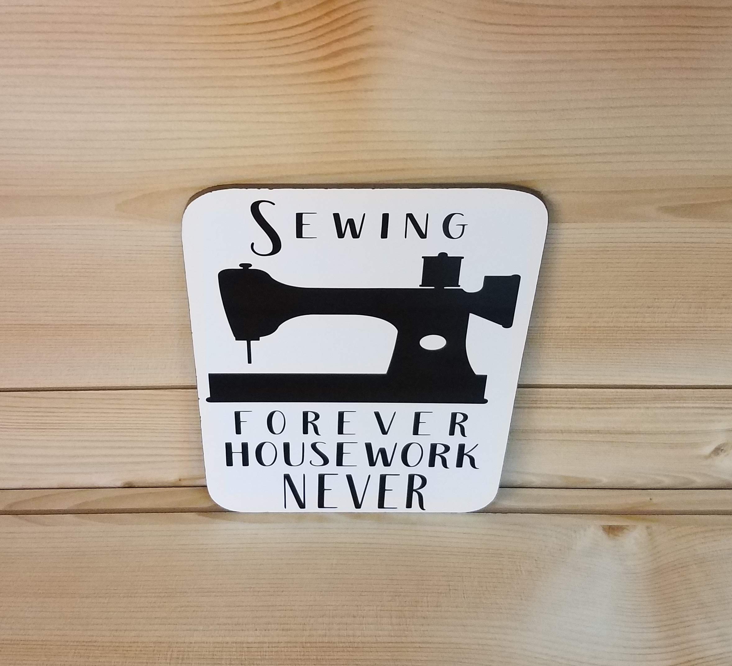Quilt Sign & Sewing Decor - Handmade Quilt Room Wall Art - Unique Gift for Quilters & Sewing Enthusiasts - Perfect for Craft Rooms, Sewing Studios & Home Decor