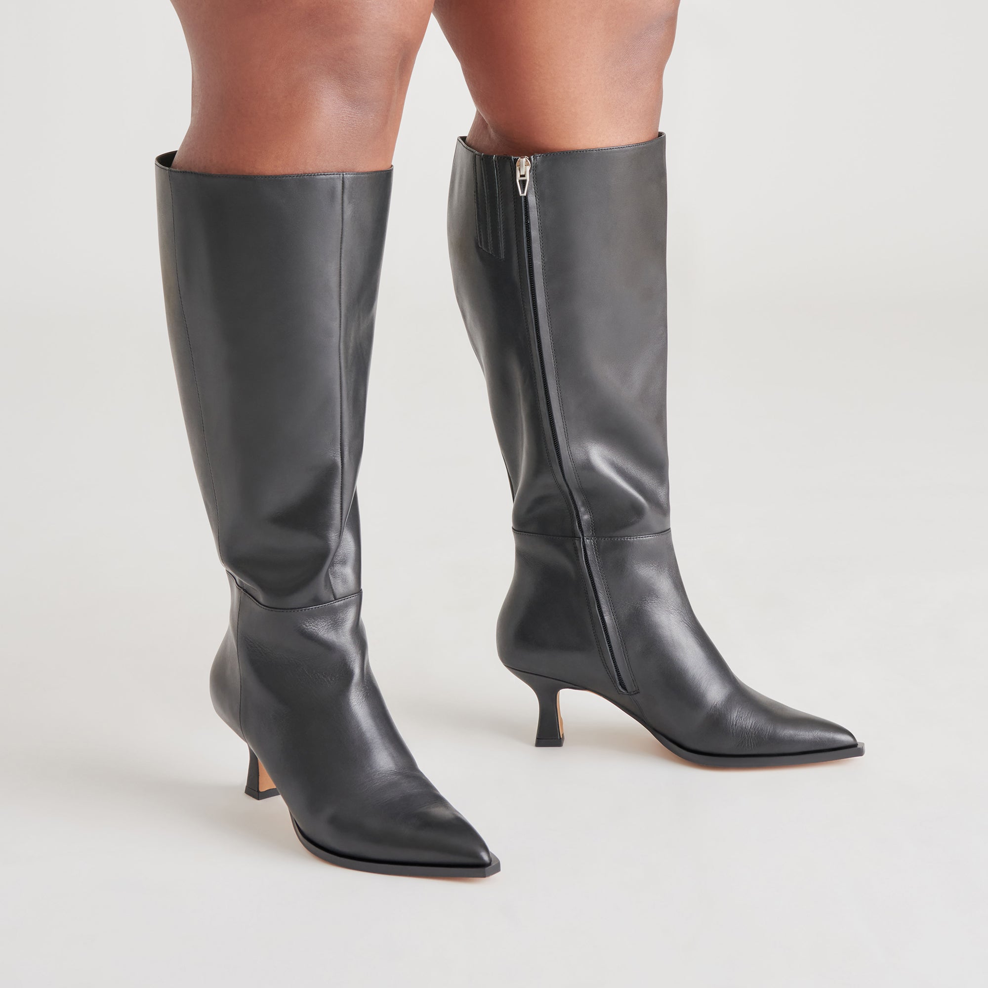 AUGGIE Extra Wide Calf Boots for Women - Black Leather Ankle Boots for Wide Calves | Comfortable & Stylish for Work, Casual & Winter Outfits
