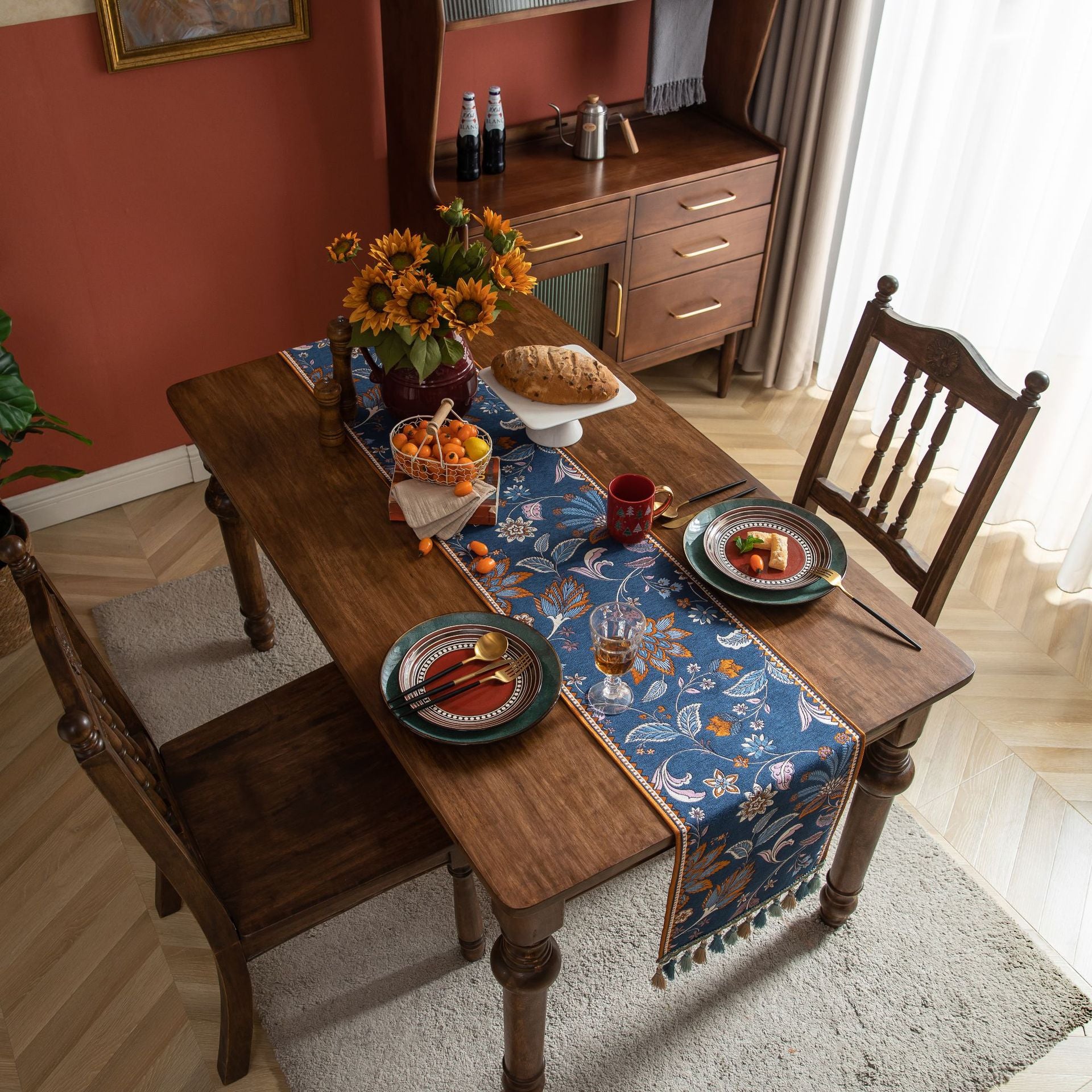 Paityn Floral Print Table Runner - Elegant Decorative Dining Table Cover for Weddings, Parties & Home Decor