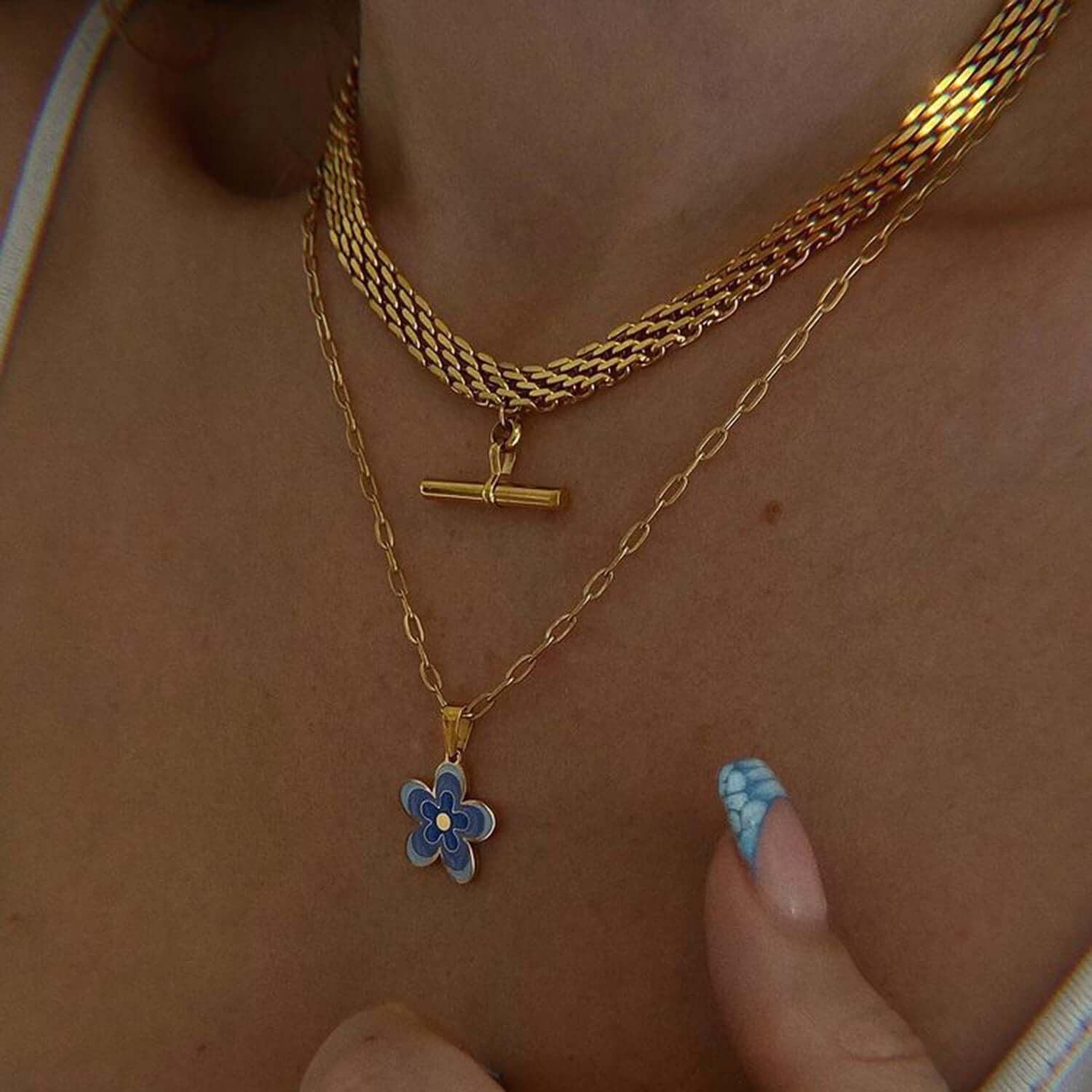 18K Gold Plated T Bar Pendant Figaro Chain Necklace for Men & Women - Elegant Watch Accessory | Perfect for Formal Events, Weddings & Gifts | JDN738
