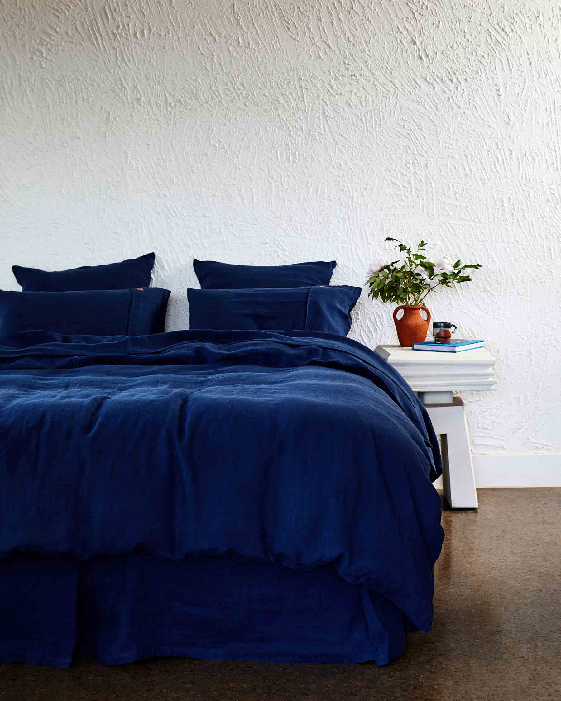 Premium Indigo Linen Pillowcases Set of 2 - 100% Natural Soft Breathable Bedding - Perfect for Home, Hotel & Spa Use
