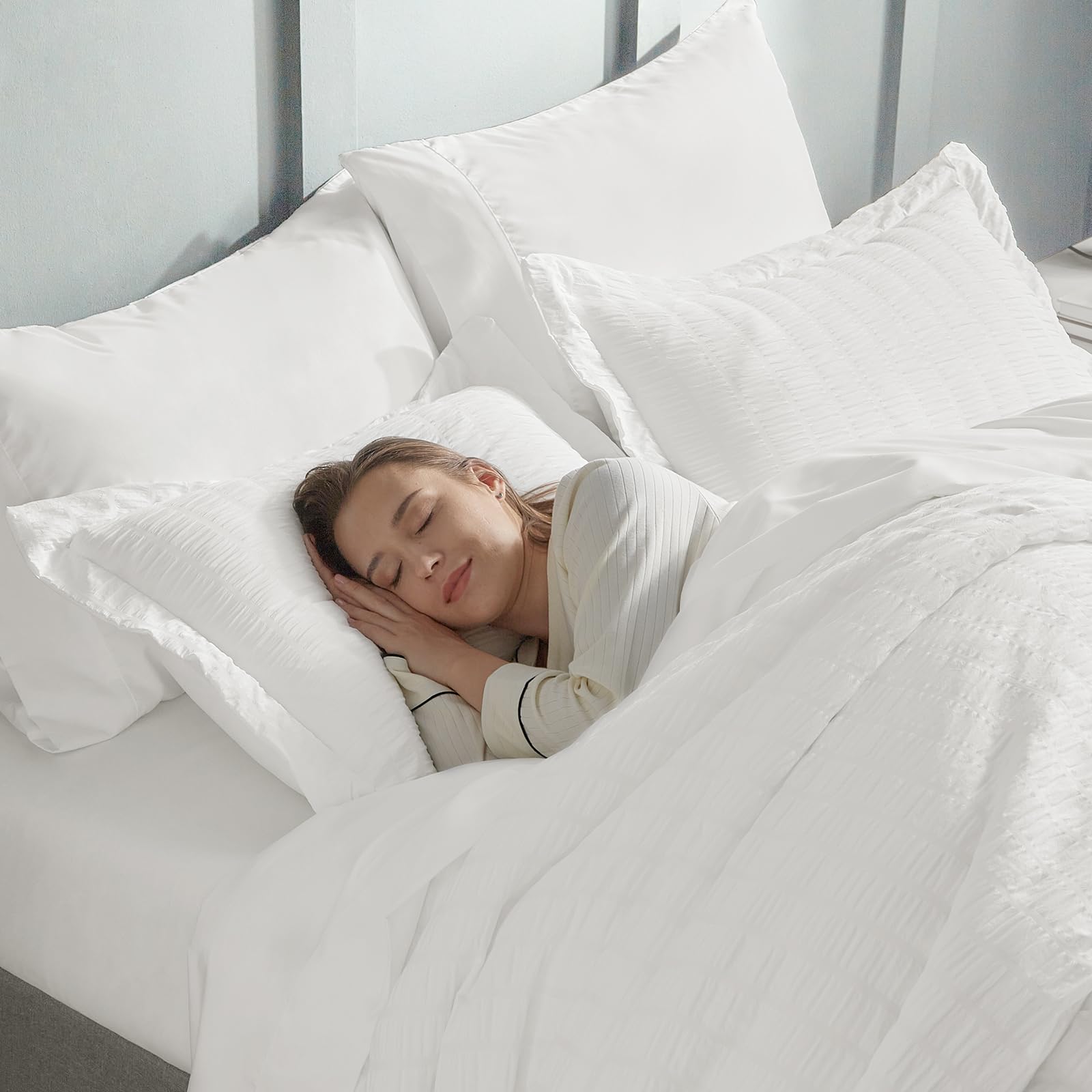 Luxury King Size Comforter Set - 7 Piece White Seersucker Bedding Set with Down Alternative Comforter, Sheets, Pillowcases & Shams | All-Season Soft Bed in a Bag | Perfect for Master Bedroom, Guest Room & Vacation Homes
