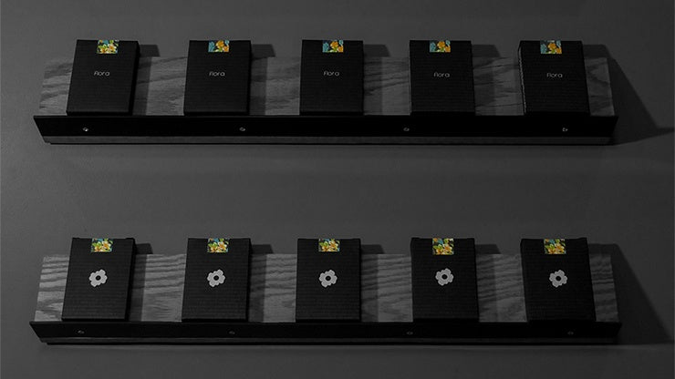 Premium Black Flora Playing Cards - Elegant Design for Poker, Magic Tricks & Game Nights - Perfect for Card Collectors & Gift Giving