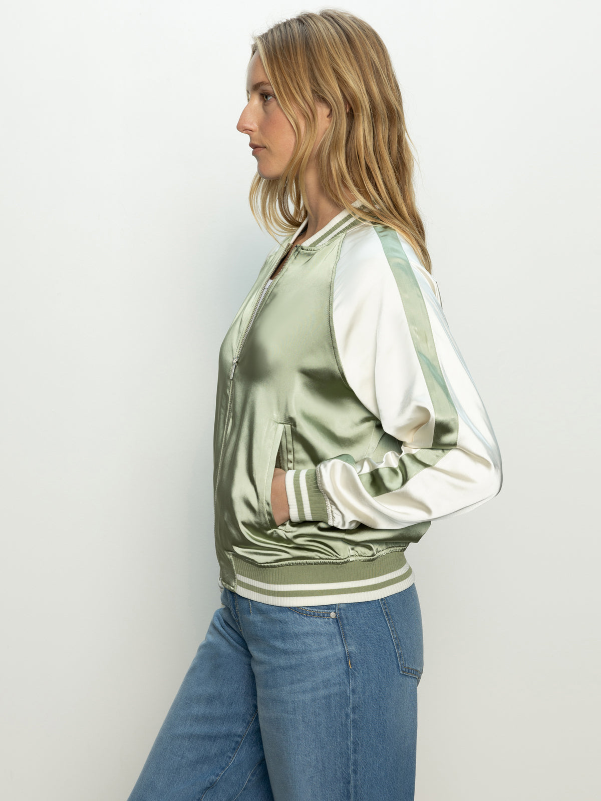 Vintage Souvenir Jacket for Men & Women - Sage Green Embroidered Bomber Jacket - Stylish Casual Outerwear for Streetwear, Travel & Everyday Fashion