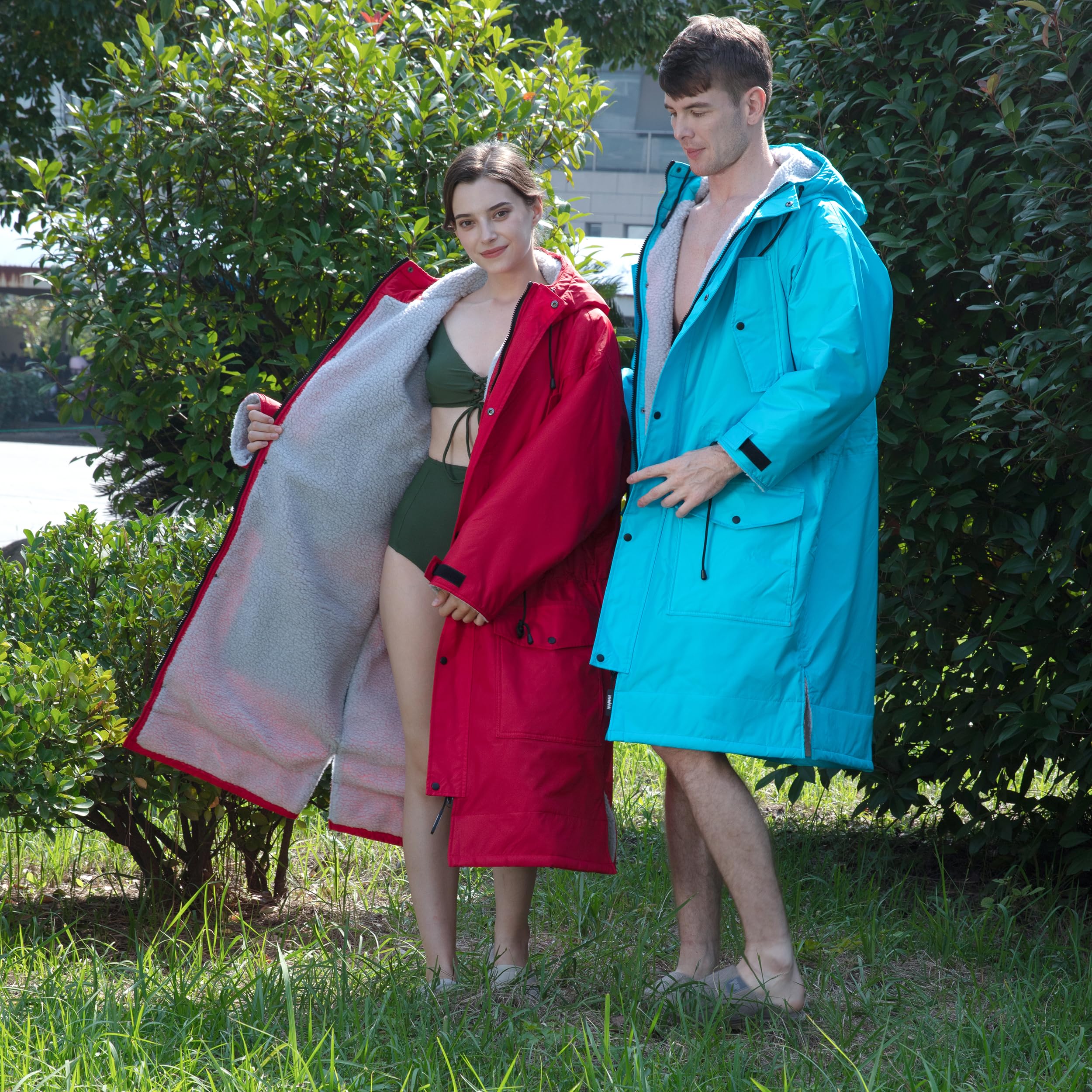 **Unisex Waterproof Swim Parka - Oversized Quick Dry Hooded Surf Poncho for Men & Women, Windproof Beach Changing Robe - Perfect for Swimming, Surfing & Outdoor Activities**
