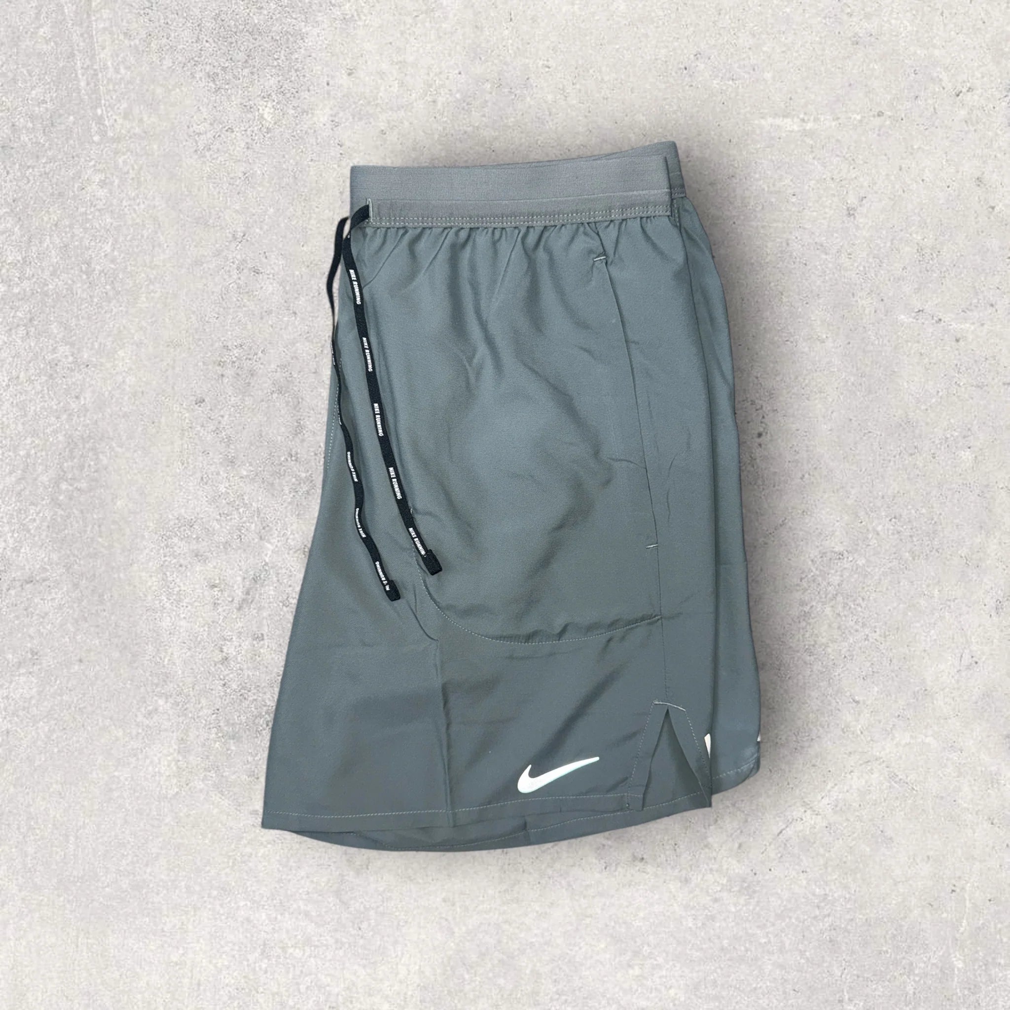 Nike Tech Knit T-Shirt & Stride Flex Shorts Set - Blue/Grey | Men's Athletic Workout Outfit for Running & Gym Training